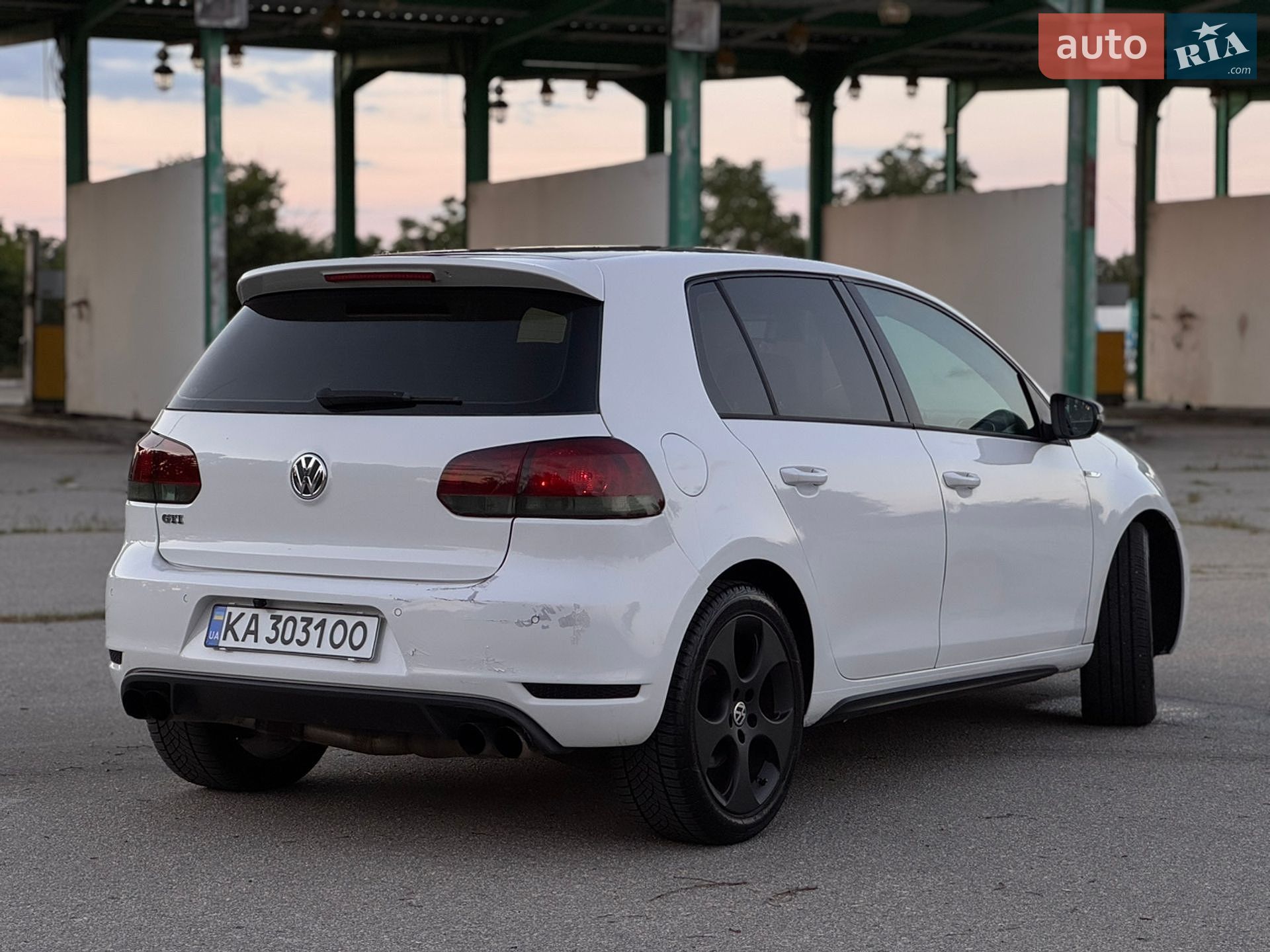 Volkswagen Golf GTI 2010 VIN WVWZZZ1KZAW425837 фото оголошення 7 з 14