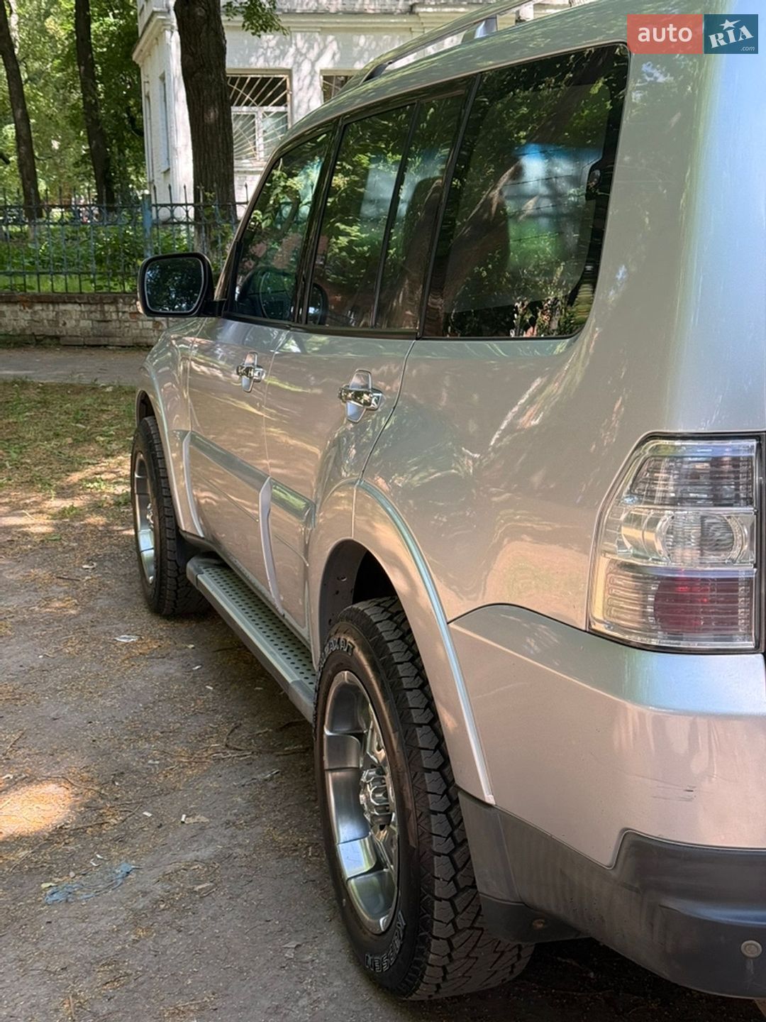 Mitsubishi Pajero 2007 VIN JMYLRV93W7J718460 фото оголошення 8 з 26