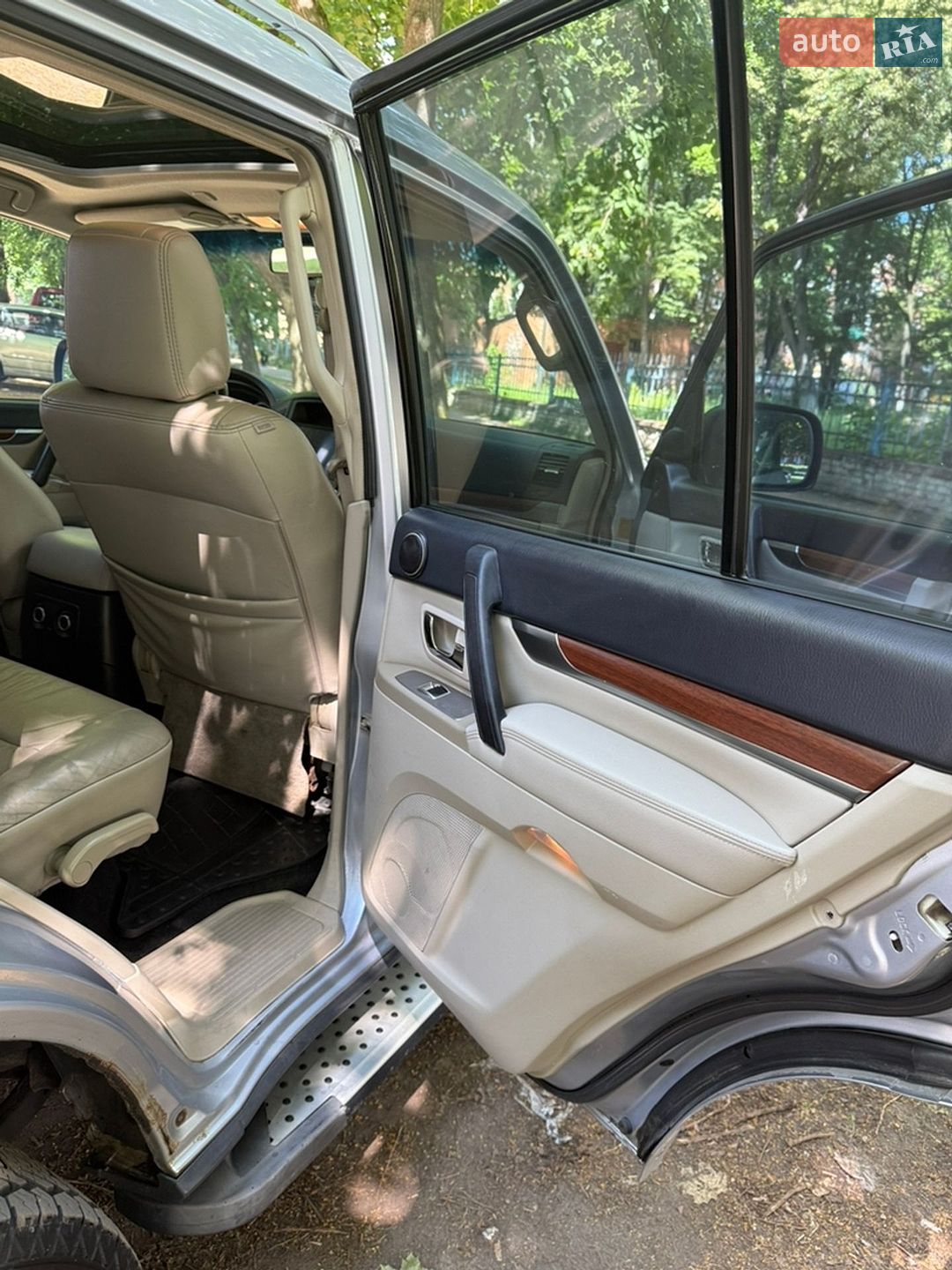 Mitsubishi Pajero 2007 VIN JMYLRV93W7J718460 фото оголошення 21 з 26