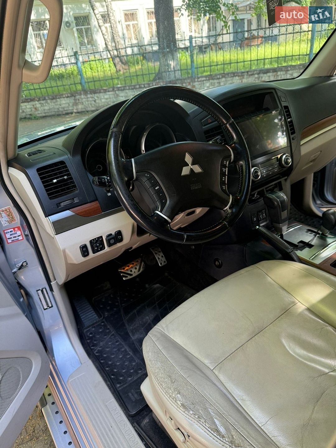 Mitsubishi Pajero 2007 VIN JMYLRV93W7J718460 фото оголошення 23 з 26