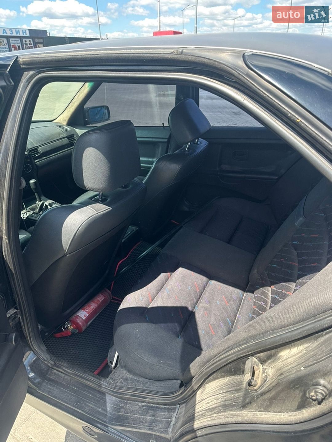 BMW 3 Series 1994 VIN WBACB31080FD85991 фото оголошення 12 з 16