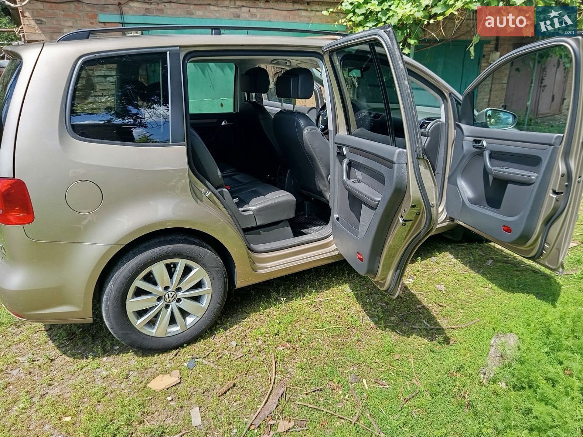 Volkswagen Touran 2012 VIN WVGZZZ1TZDW006573 фото оголошення 8 з 23