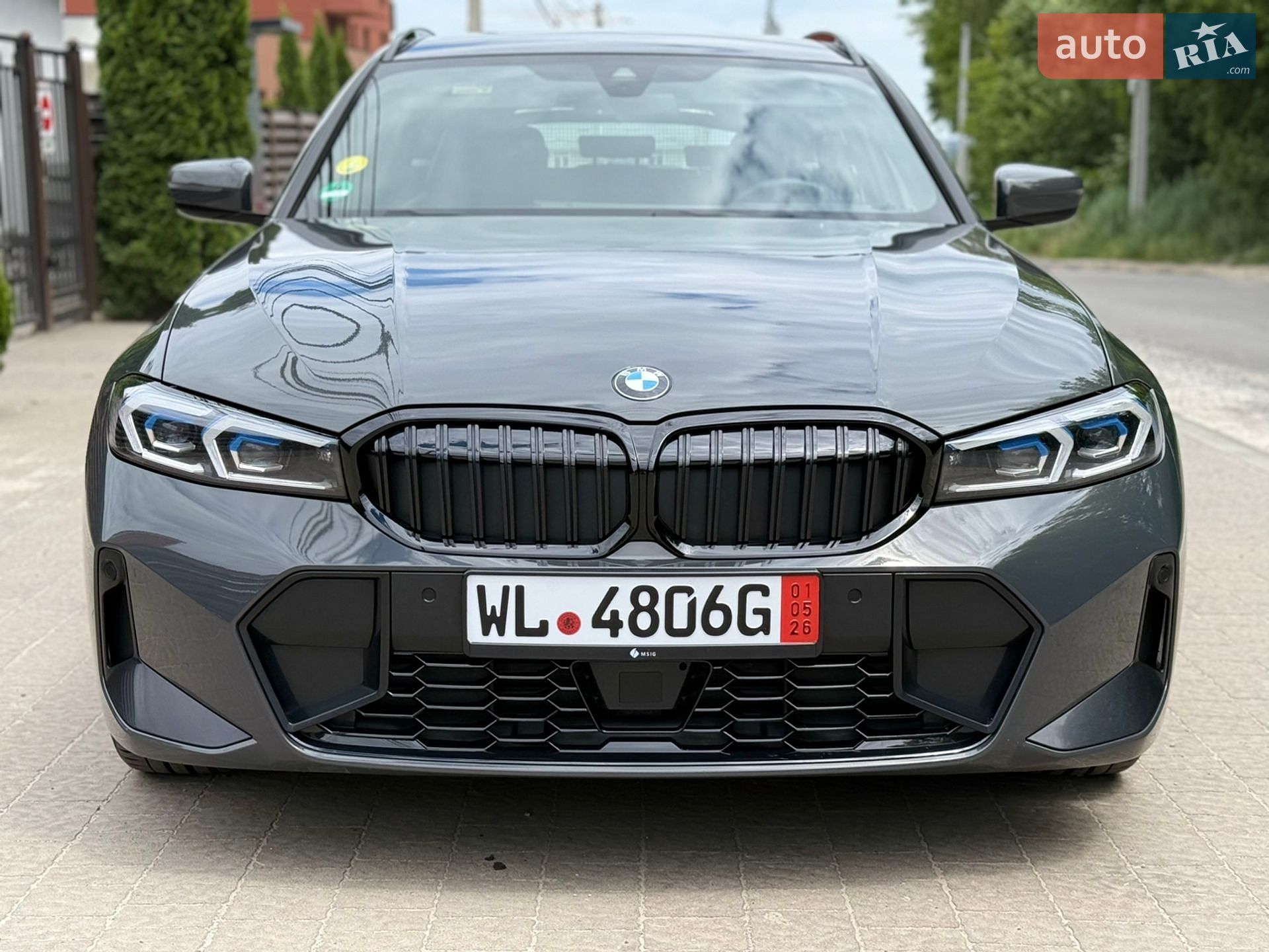 BMW 3 Series 2022 VIN WBA51FZ050FN59000 фото оголошення 4 з 104