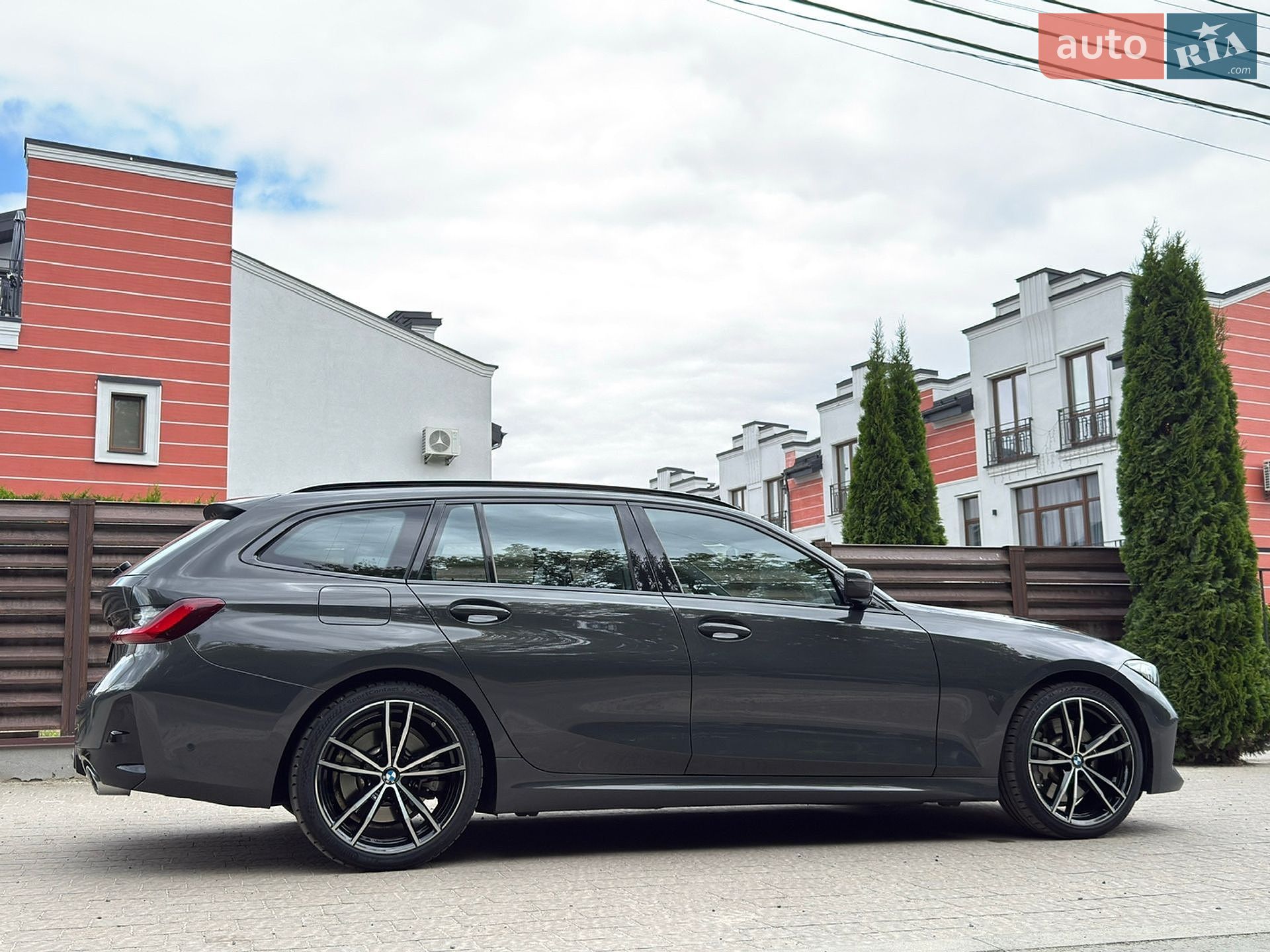 BMW 3 Series 2022 VIN WBA51FZ050FN59000 фото оголошення 22 з 104