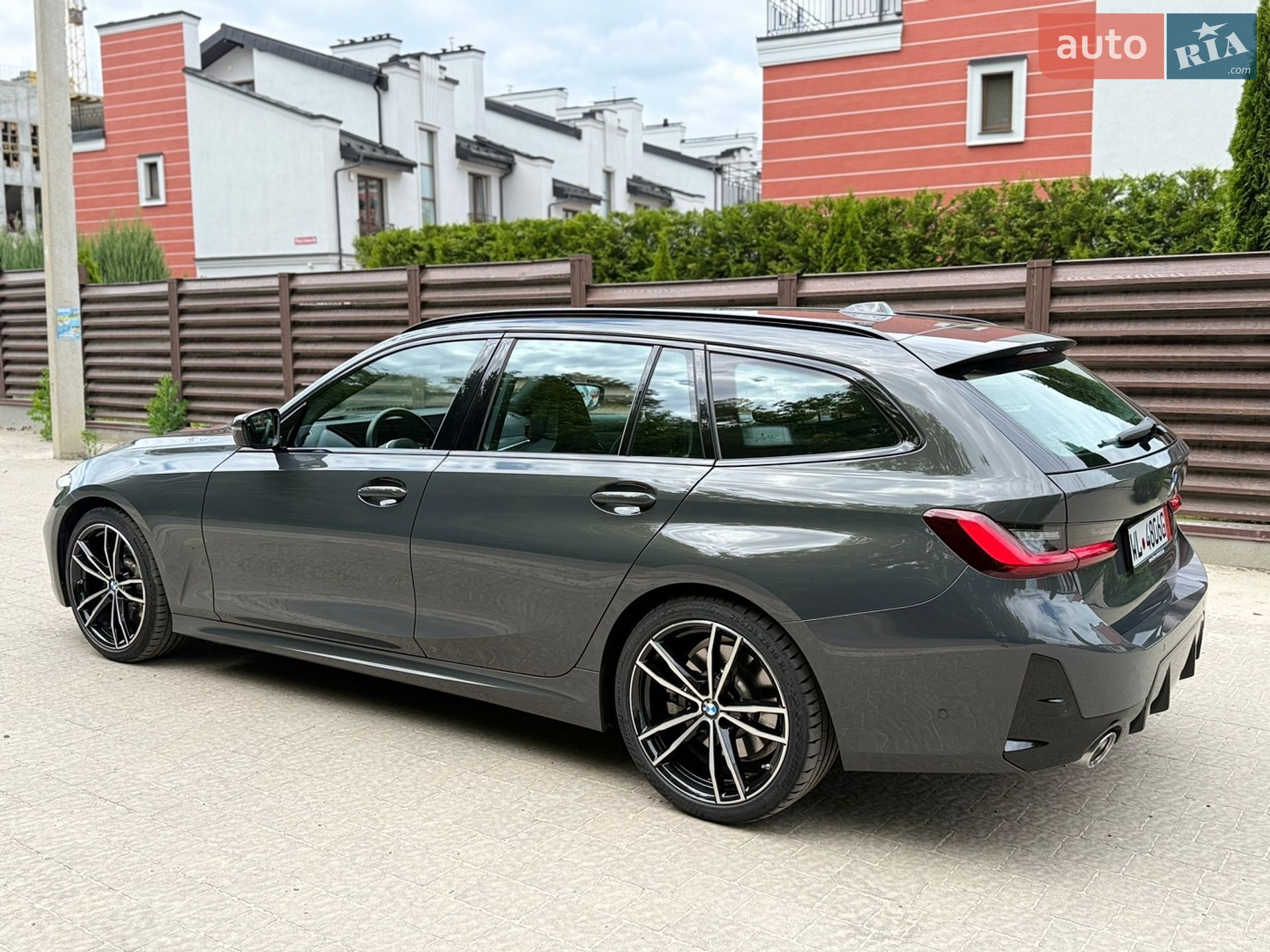 BMW 3 Series 2022 VIN WBA51FZ050FN59000 фото оголошення 34 з 104