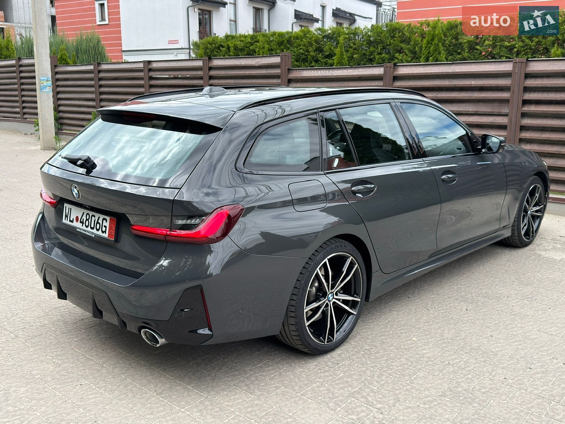 BMW 3 Series 2022 VIN WBA51FZ050FN59000 фото оголошення 41 з 104