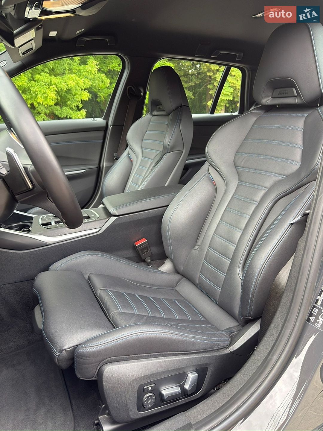 BMW 3 Series 2022 VIN WBA51FZ050FN59000 фото оголошення 48 з 104