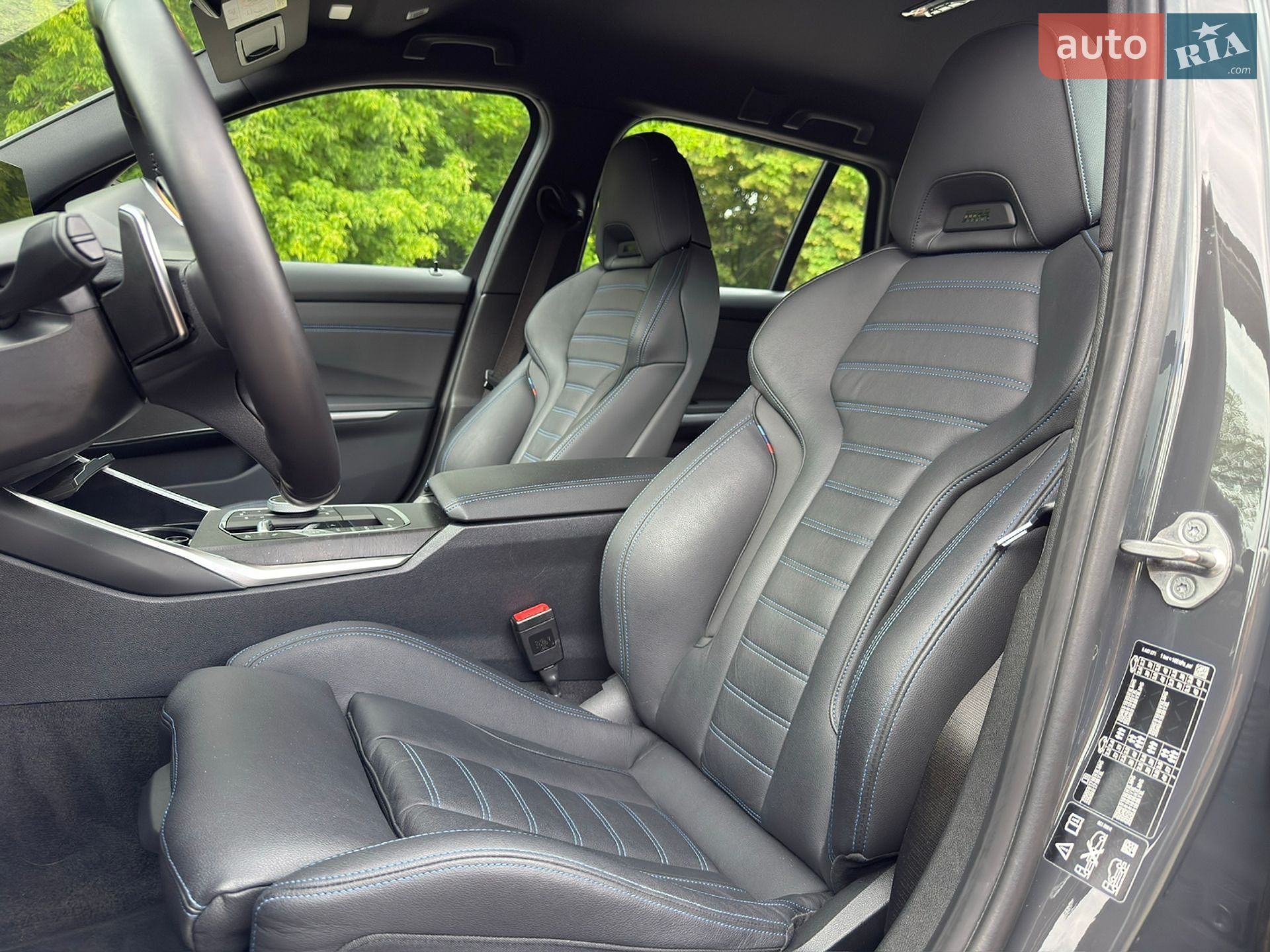 BMW 3 Series 2022 VIN WBA51FZ050FN59000 фото оголошення 49 з 104