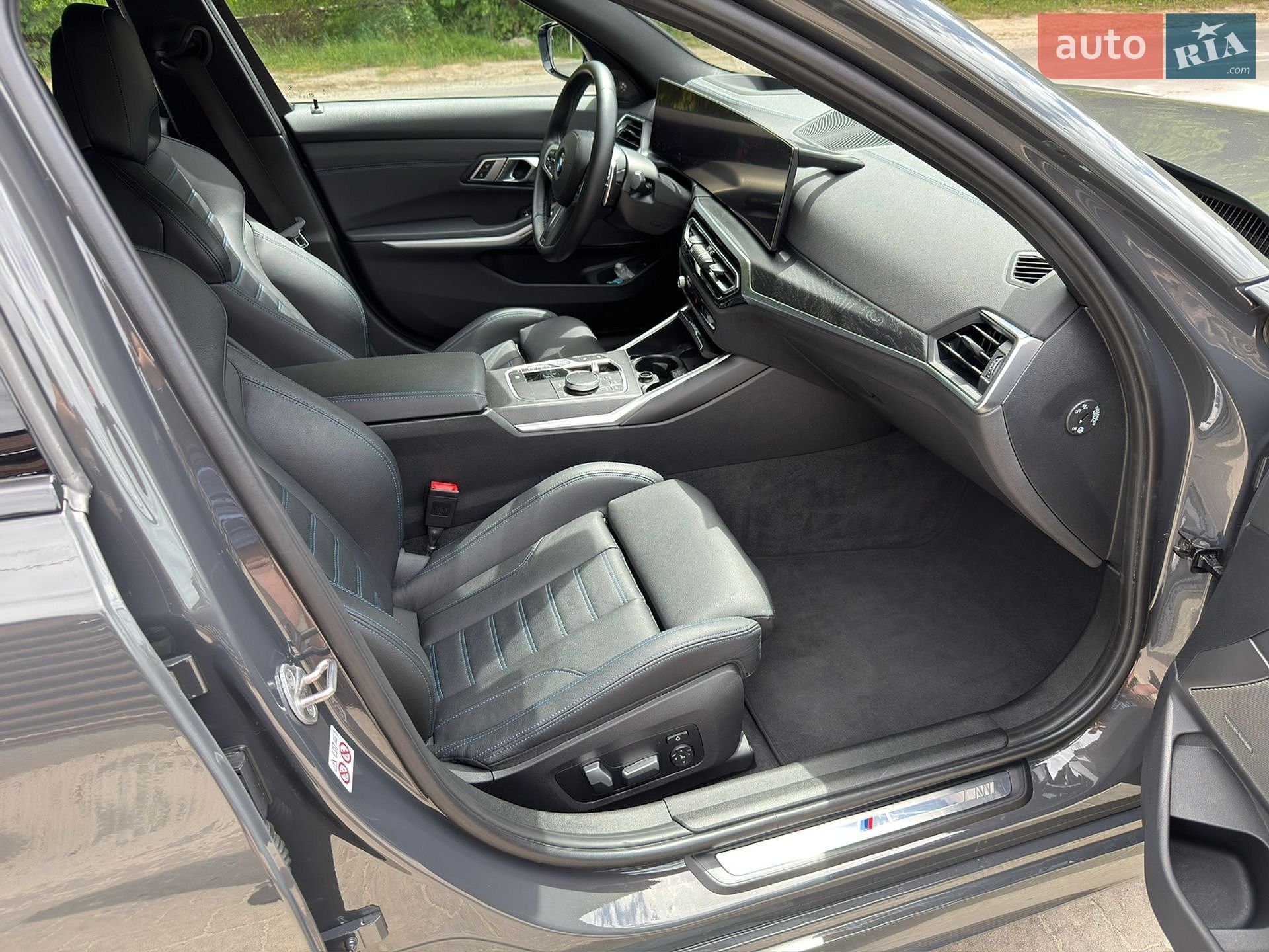 BMW 3 Series 2022 VIN WBA51FZ050FN59000 фото оголошення 53 з 104
