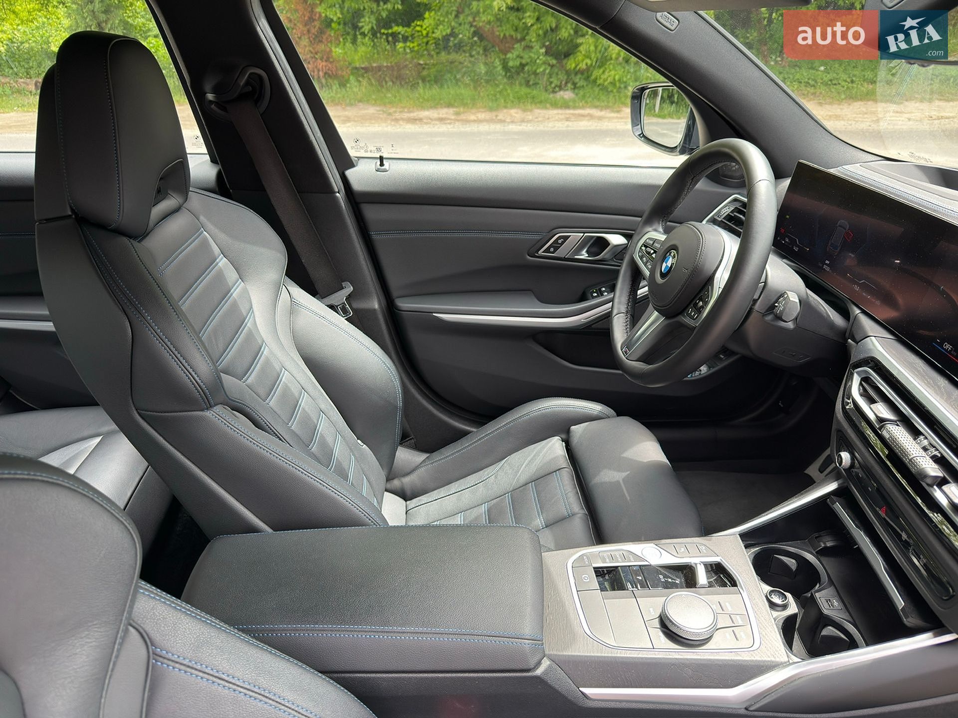BMW 3 Series 2022 VIN WBA51FZ050FN59000 фото оголошення 57 з 104