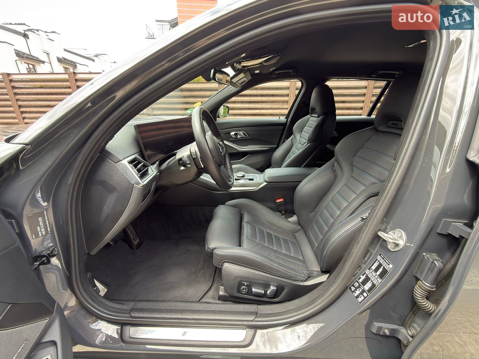 BMW 3 Series 2022 VIN WBA51FZ050FN59000 фото оголошення 65 з 104