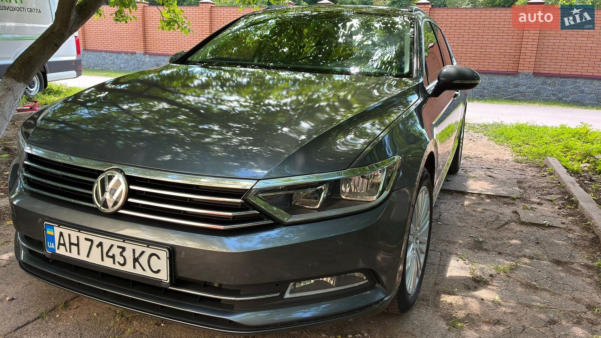 Volkswagen Passat 2016 VIN WVWZZZ3CZHE100066 фото оголошення 2 з 9