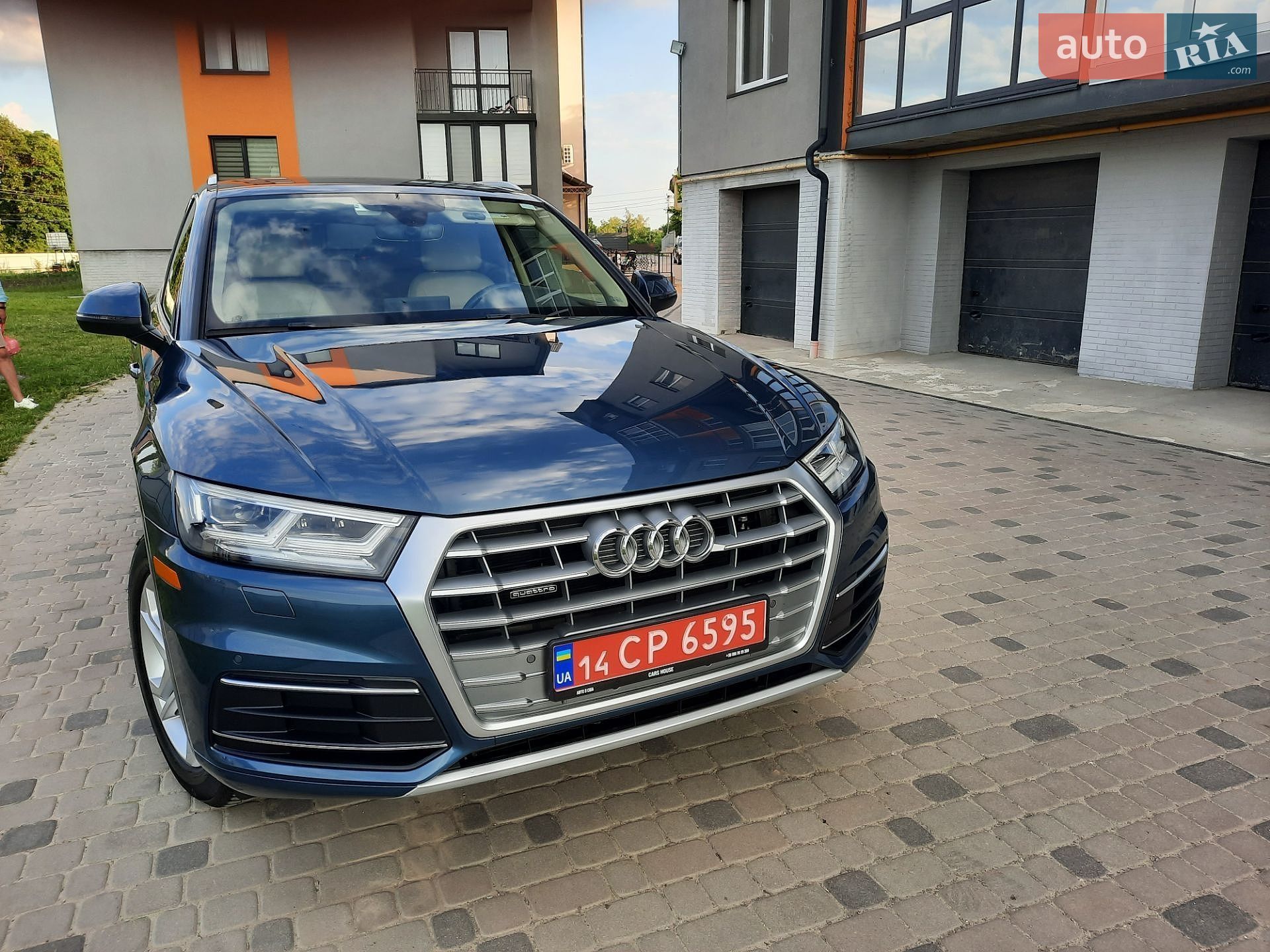 Audi Q5 2018 VIN WA1BNAFY4J2172819 фото оголошення 2 з 83