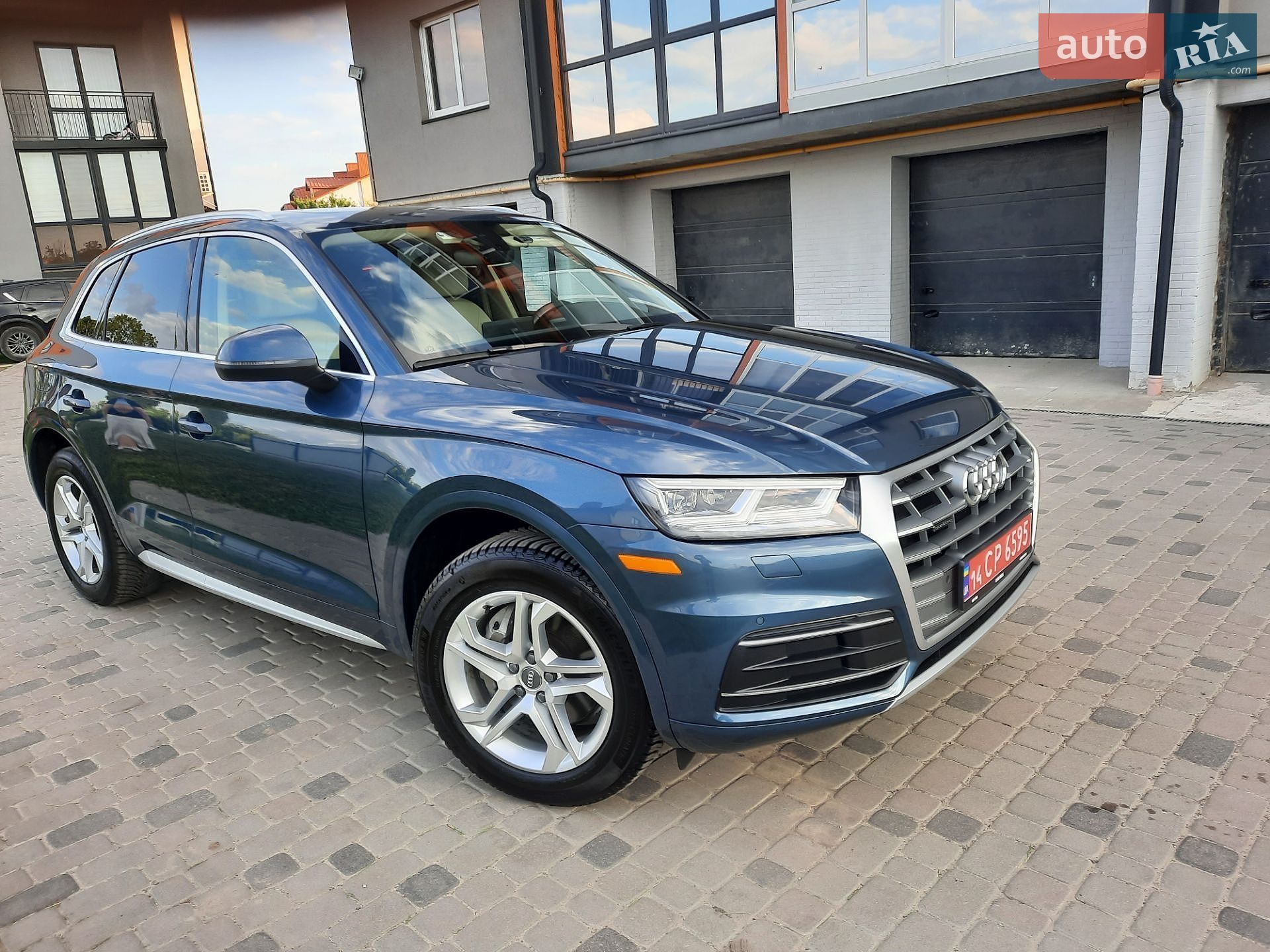 Audi Q5 2018 VIN WA1BNAFY4J2172819 фото оголошення 14 з 83
