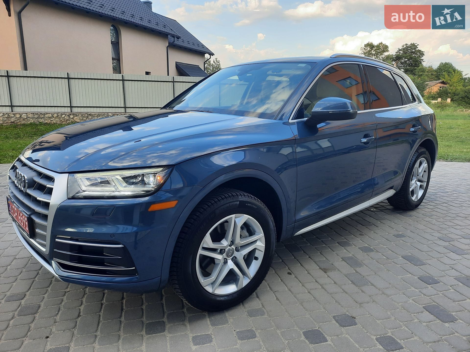 Audi Q5 2018 VIN WA1BNAFY4J2172819 фото оголошення 36 з 83