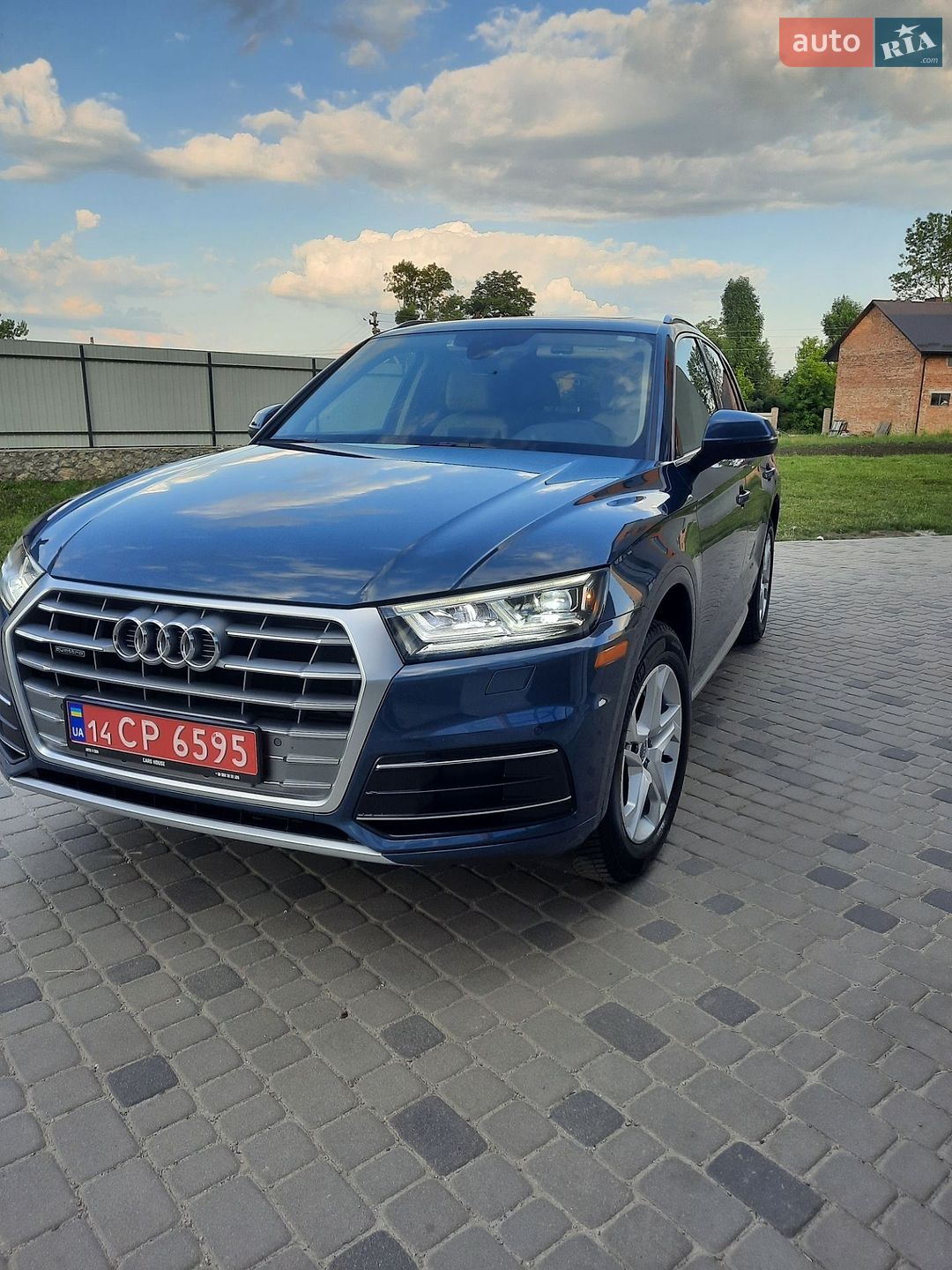 Audi Q5 2018 VIN WA1BNAFY4J2172819 фото оголошення 38 з 83