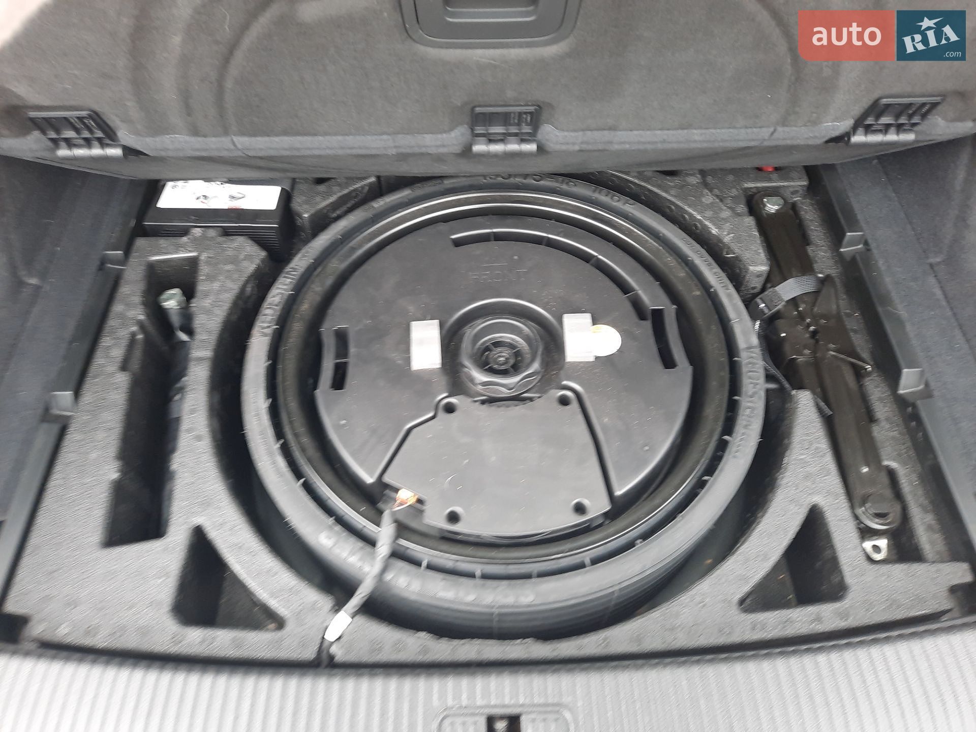 Audi Q5 2018 VIN WA1BNAFY4J2172819 фото оголошення 73 з 83