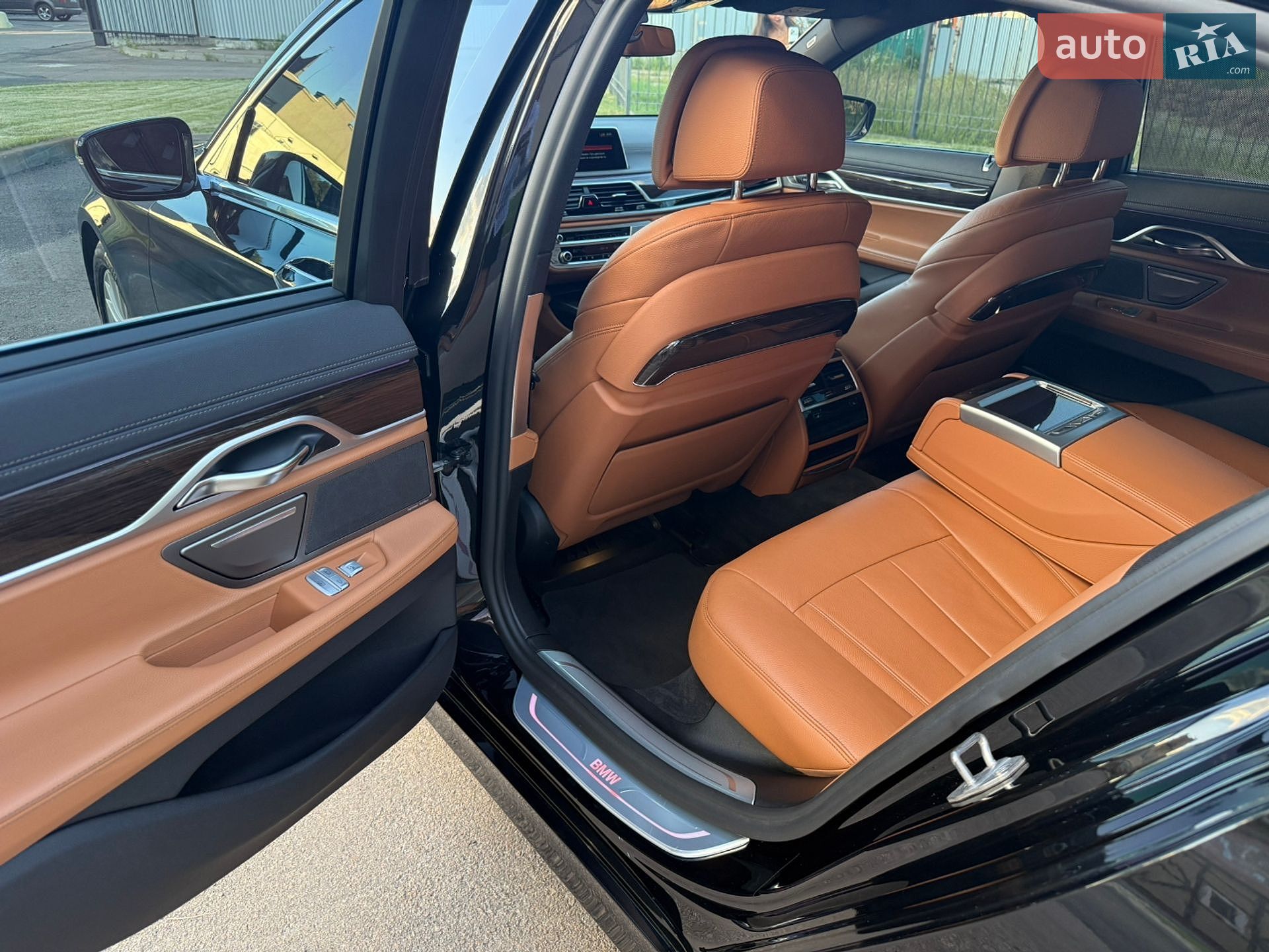 BMW 7 Series 2017 VIN WBA7C01090G493590 фото оголошення 26 з 38