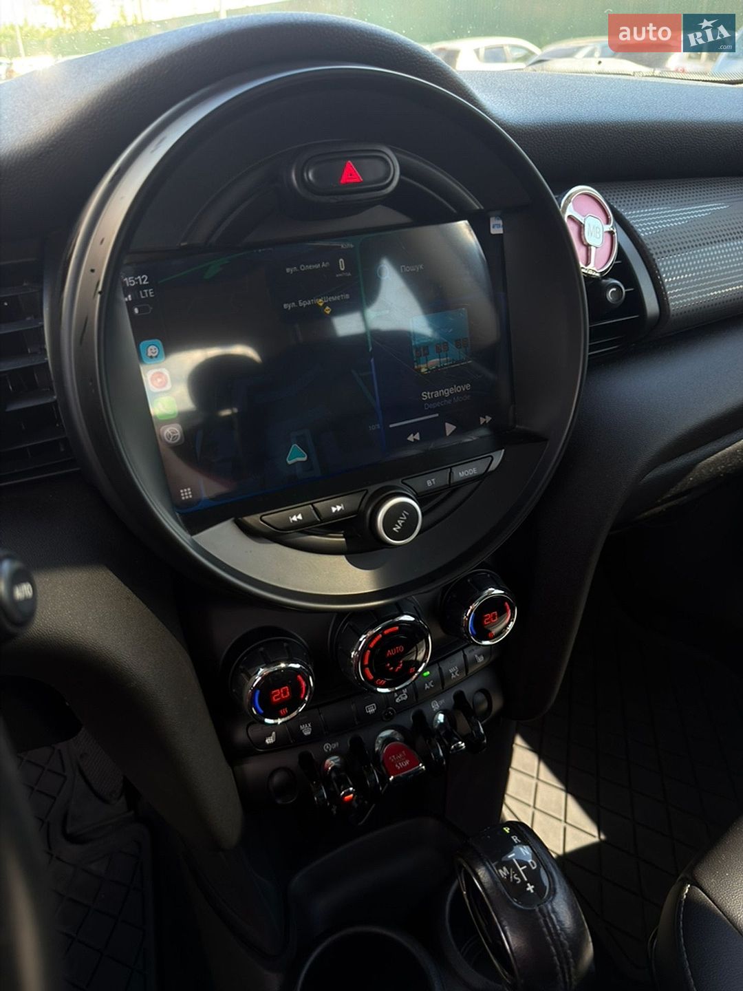 Mini Cooper 2015 VIN WMWXM5C50FT942125 фото оголошення 13 з 18