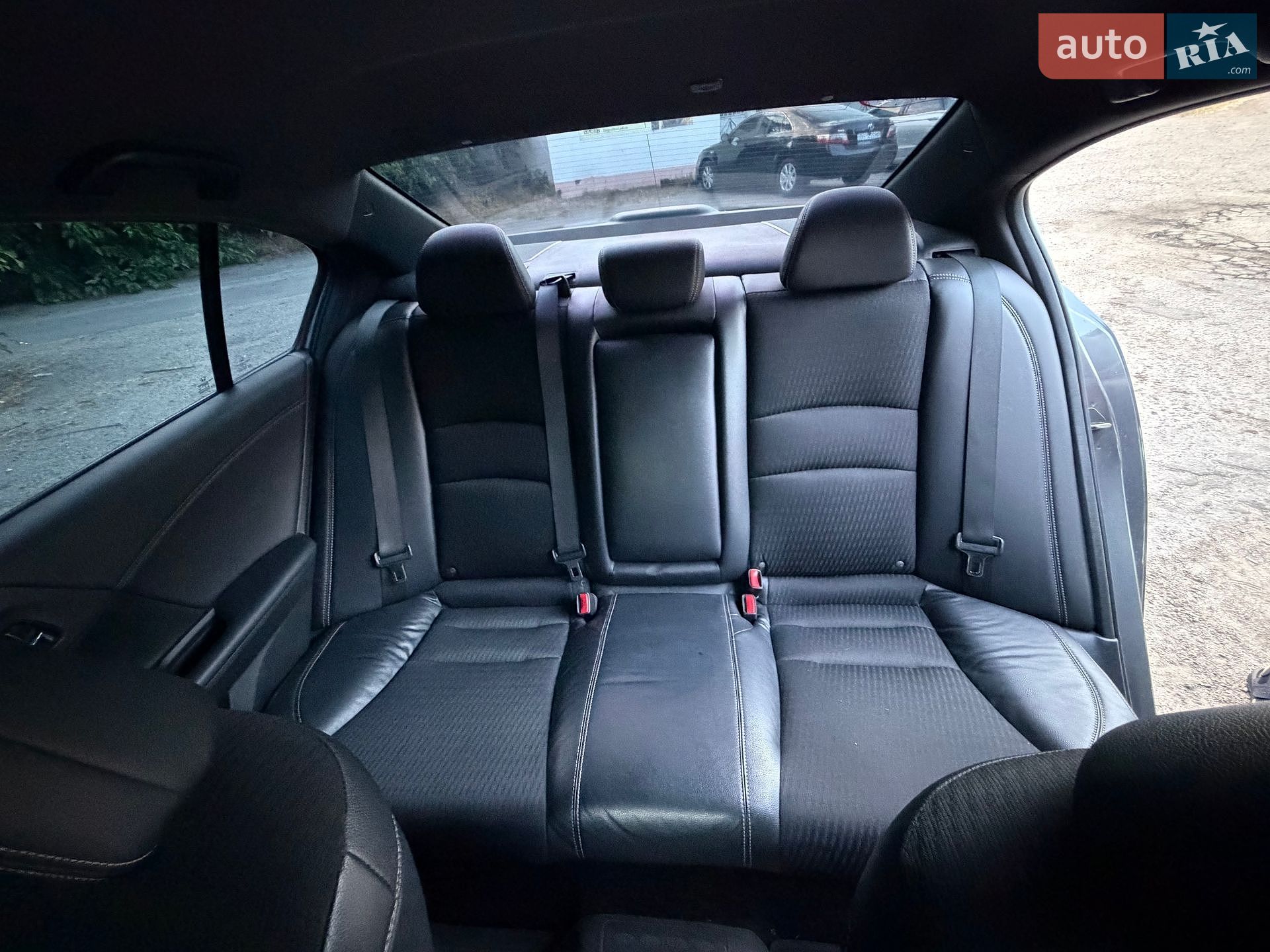Honda Accord 2016 VIN 1HGCR2F56GA160116 фото оголошення 13 з 17