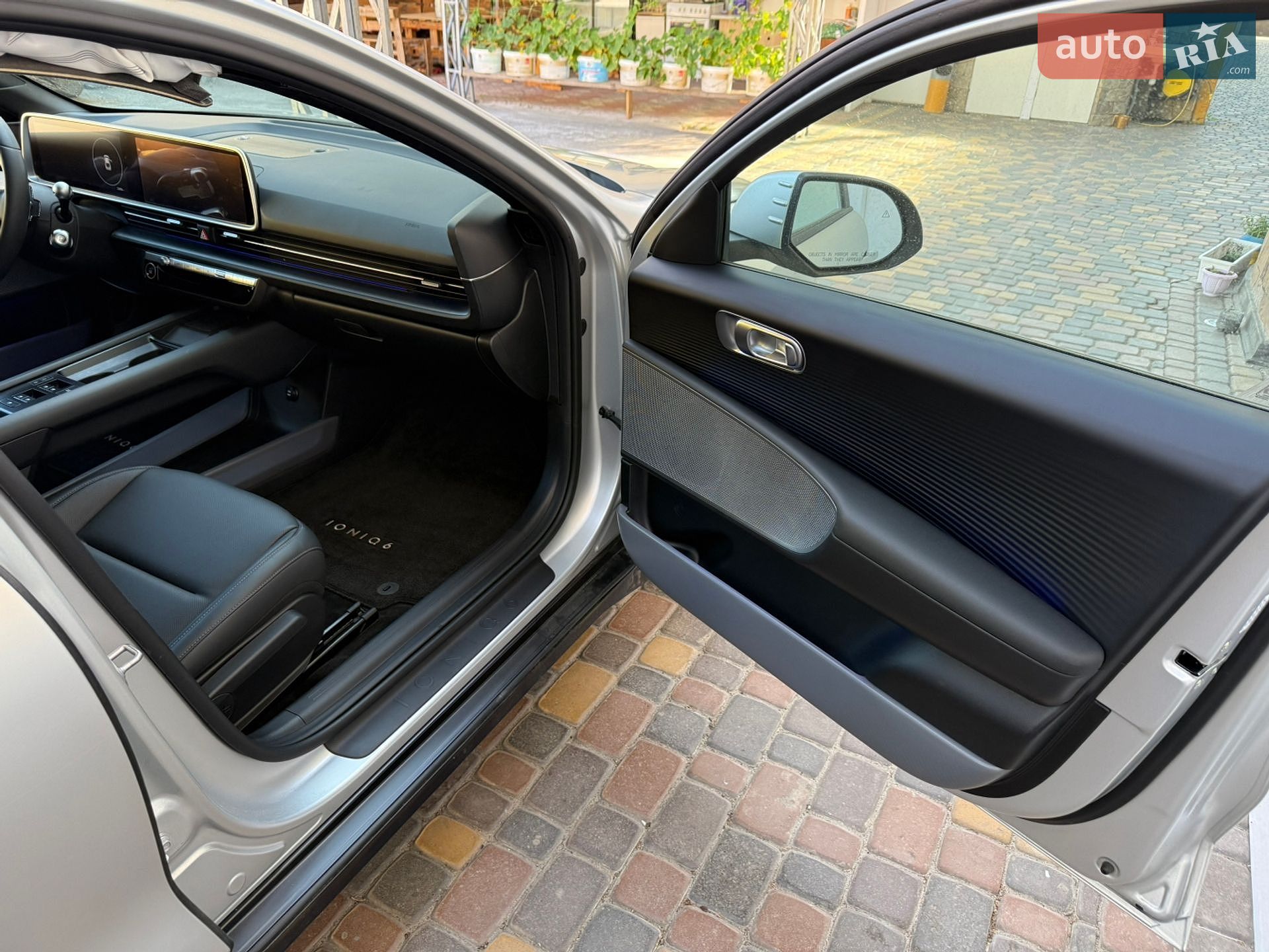 Hyundai Ioniq 6 2023 VIN KMHM34AA4PA041769 фото оголошення 9 з 48