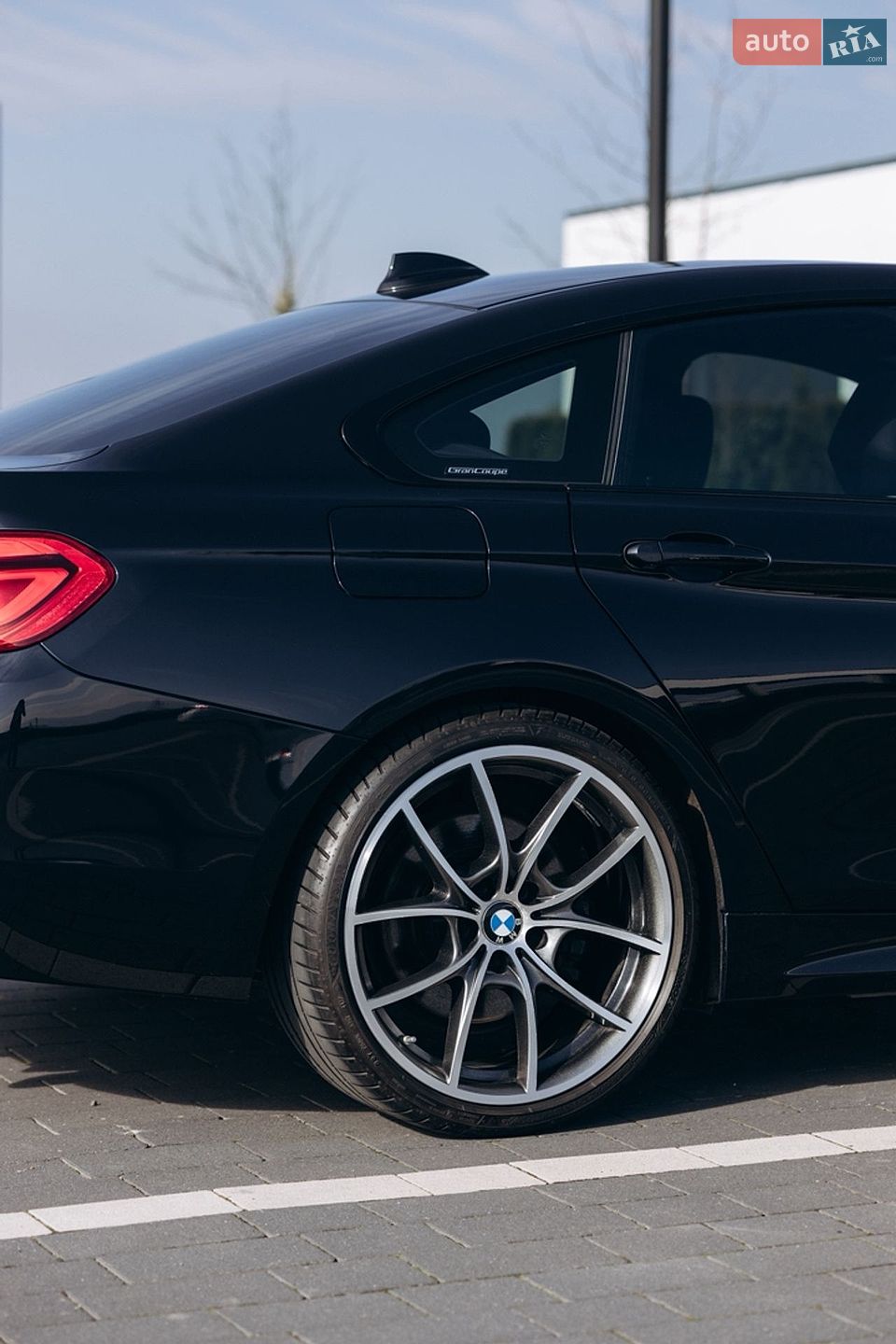 BMW 4 Series Gran Coupe 2018 VIN WBA4J7C52KBM76348 фото оголошення 3 з 20