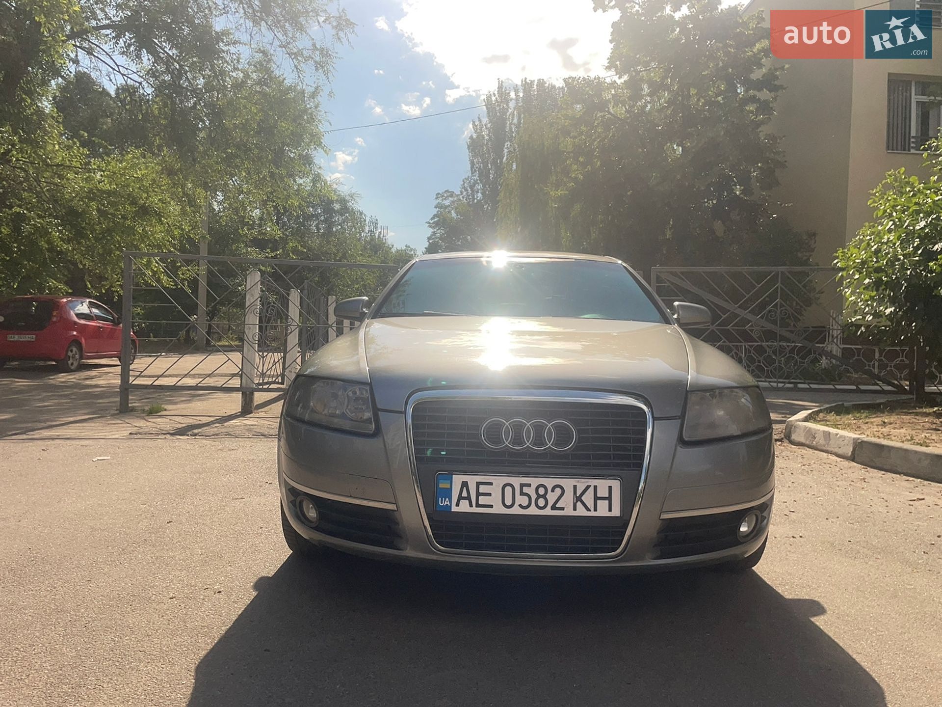 Audi A6 2006 VIN WAUZZZ4F46N174856 фото оголошення 4 з 11