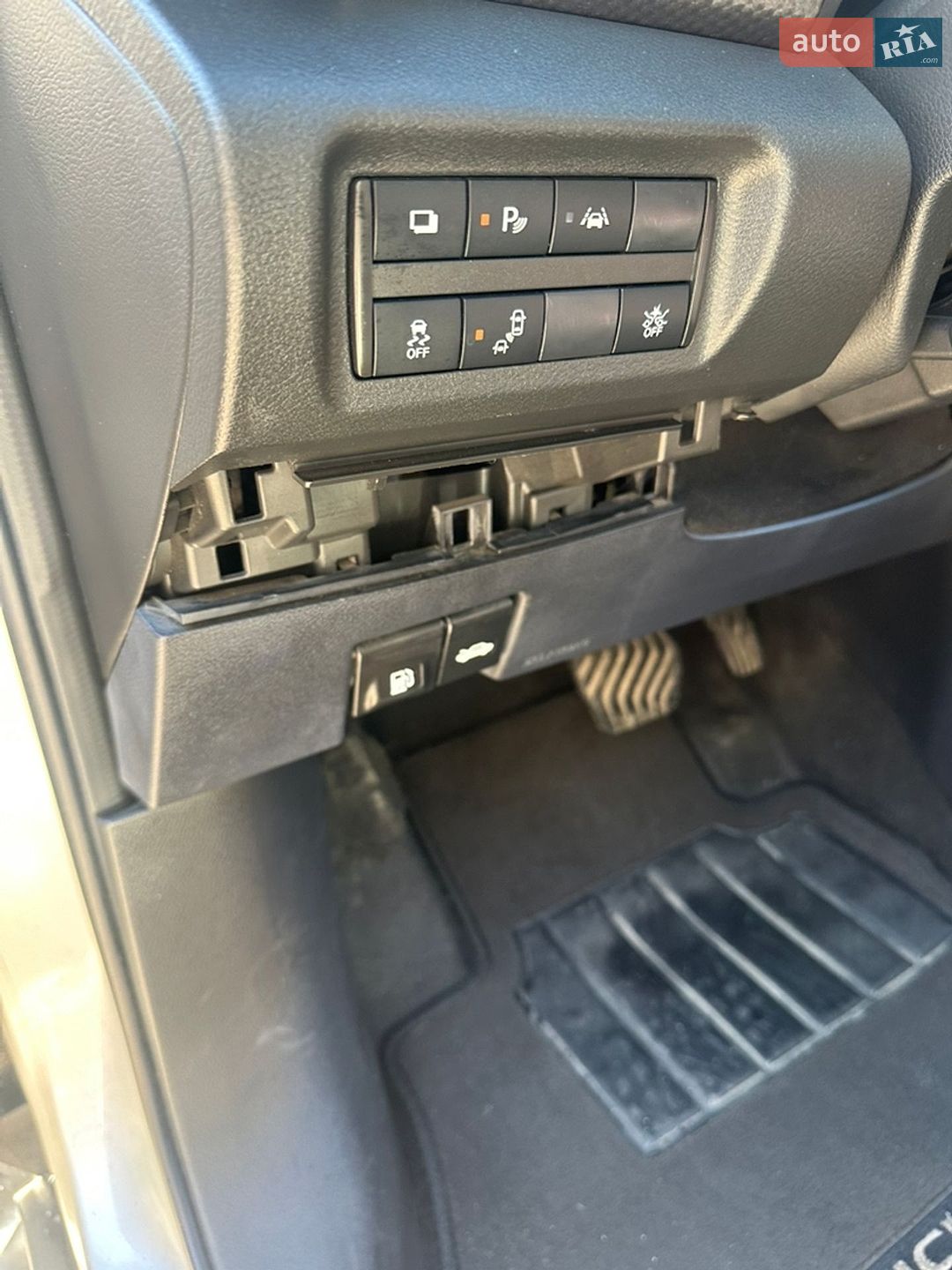 Nissan Kicks 2020 VIN 3N1CP5BV5LL561738 фото оголошення 23 з 25