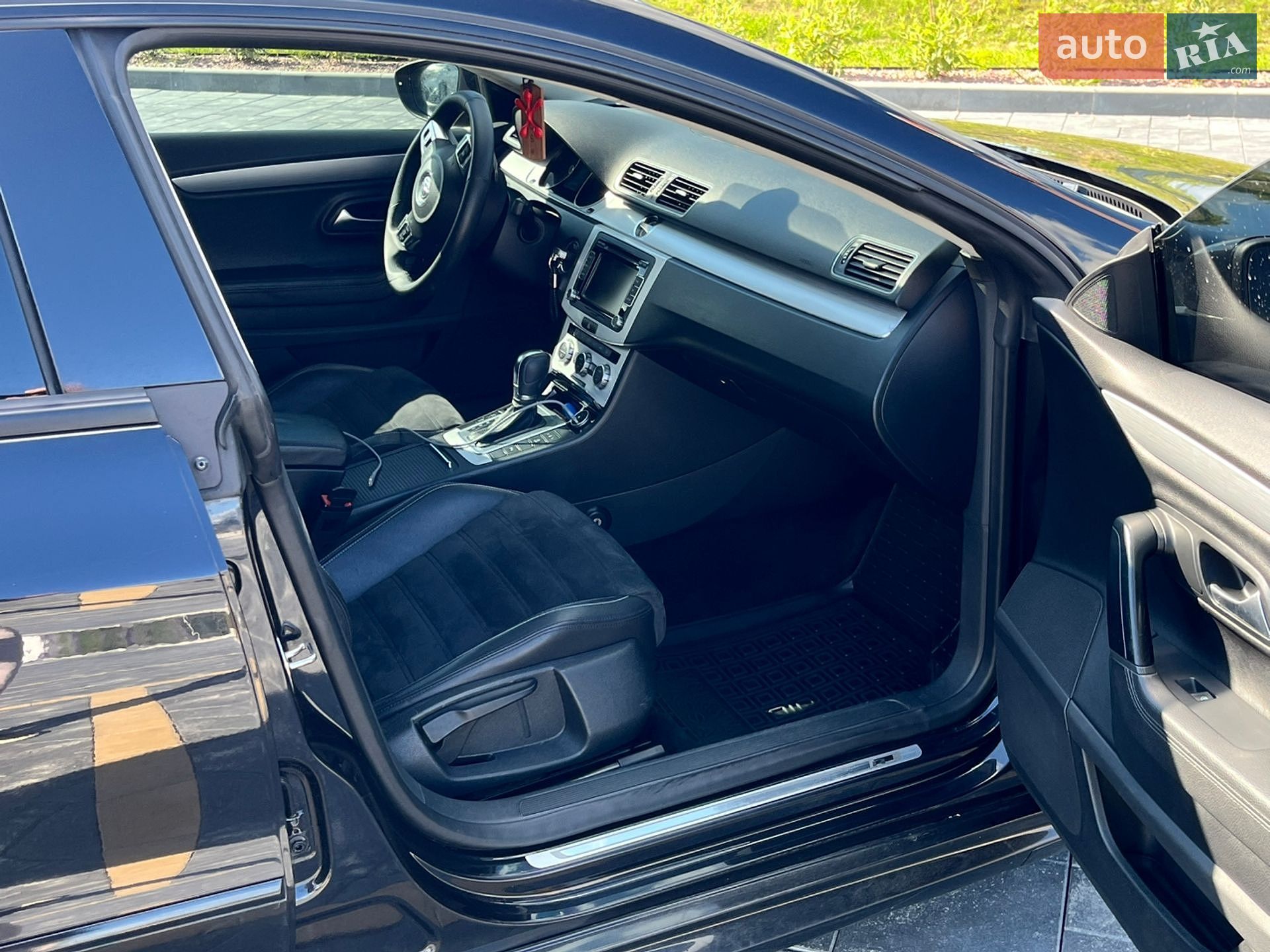 Volkswagen CC / Passat CC 2014 VIN WVWZZZ3CZFE815394 фото оголошення 30 з 43