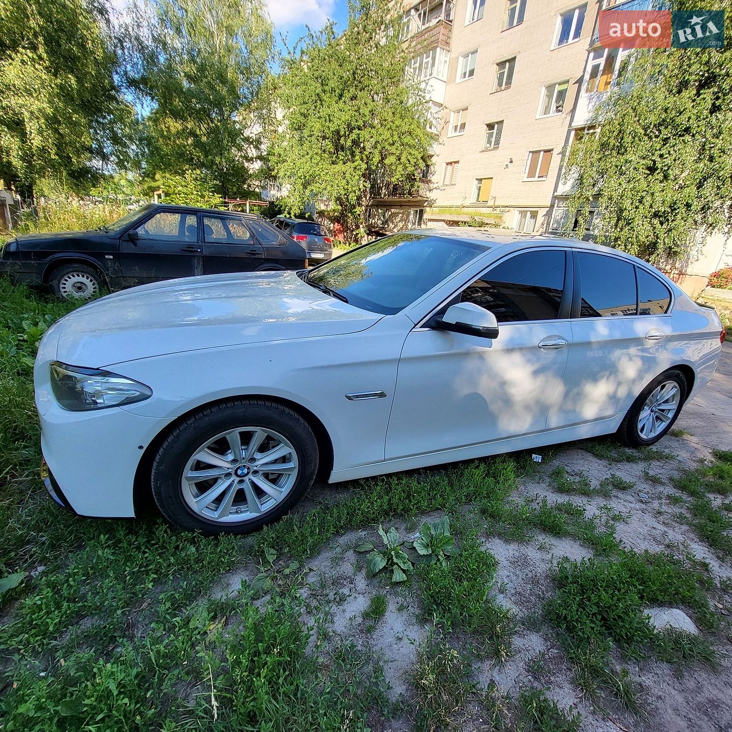 BMW 5 Series 2014 VIN WBA5A5C55FD515291 фото оголошення 4 з 22