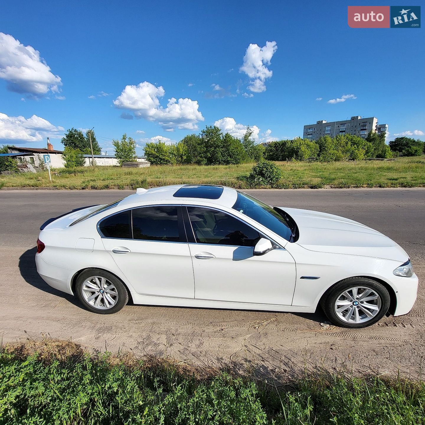 BMW 5 Series 2014 VIN WBA5A5C55FD515291 фото оголошення 10 з 22