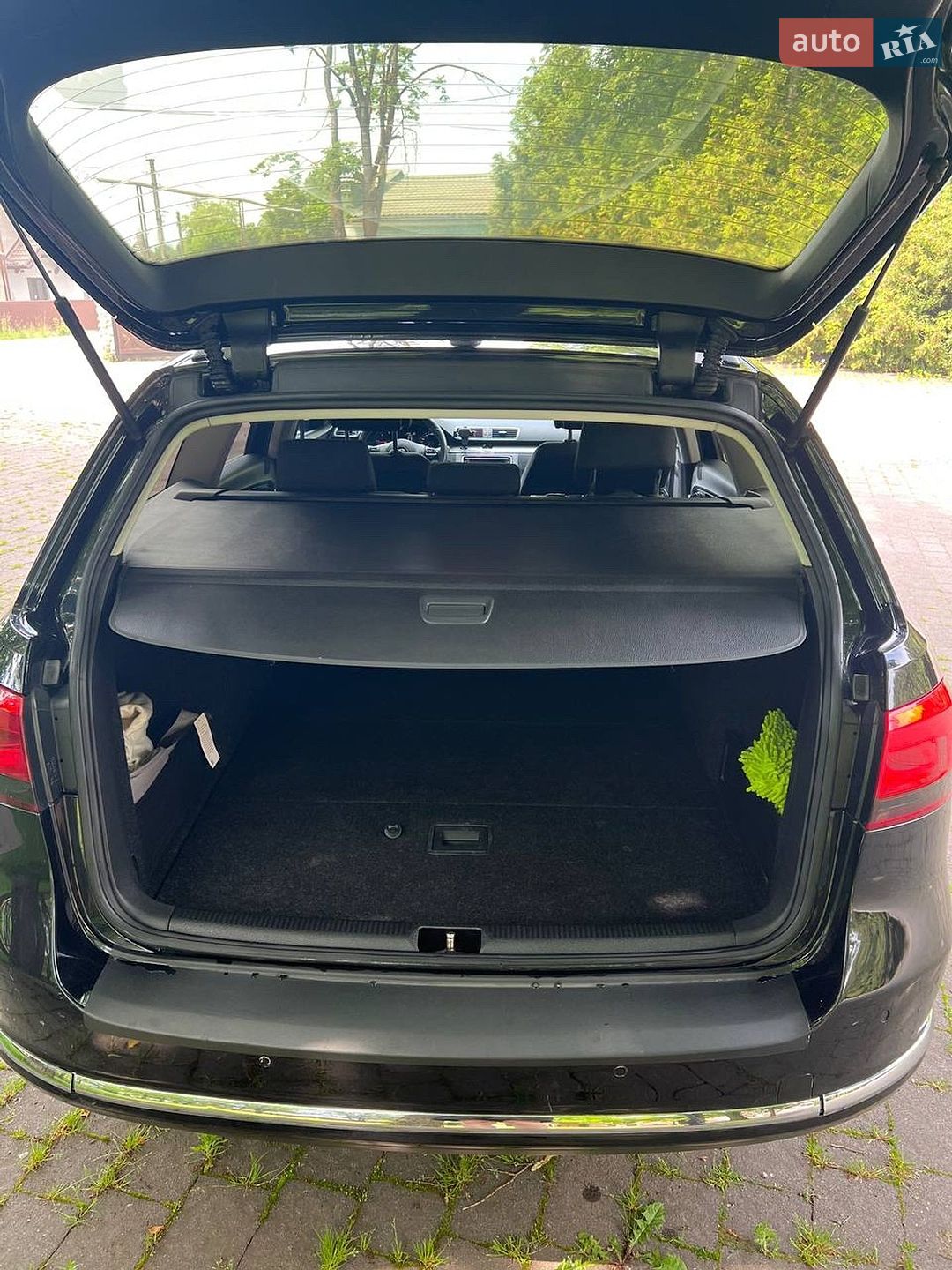 Volkswagen Passat 2012 VIN WVWZZZ3CZCE135500 фото оголошення 12 з 12