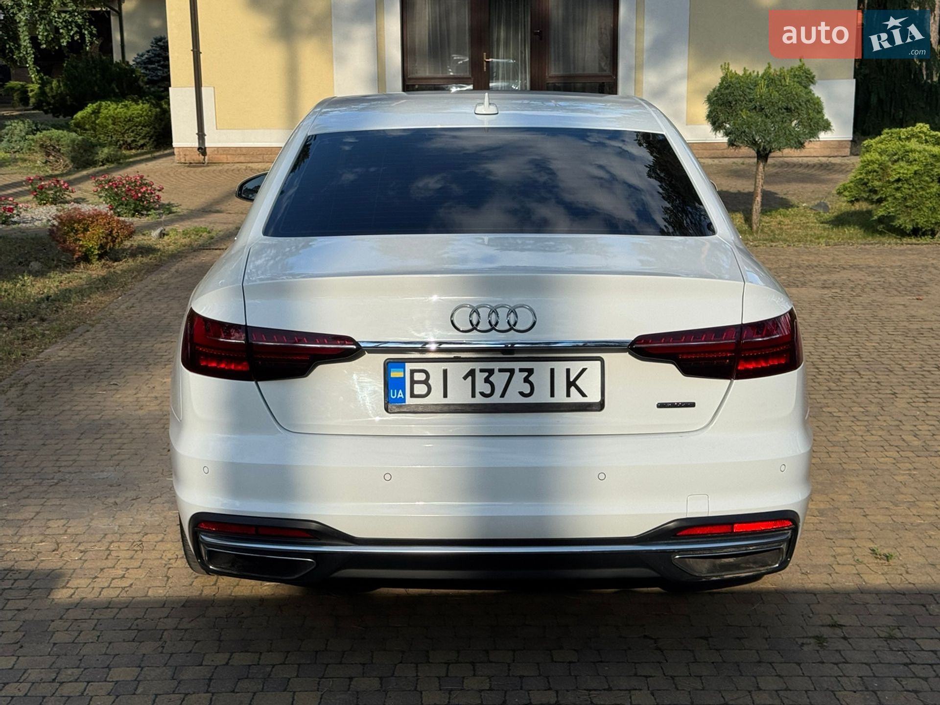 Audi A4 2020 VIN WAUENAF48LN011579 фото оголошення 10 з 42