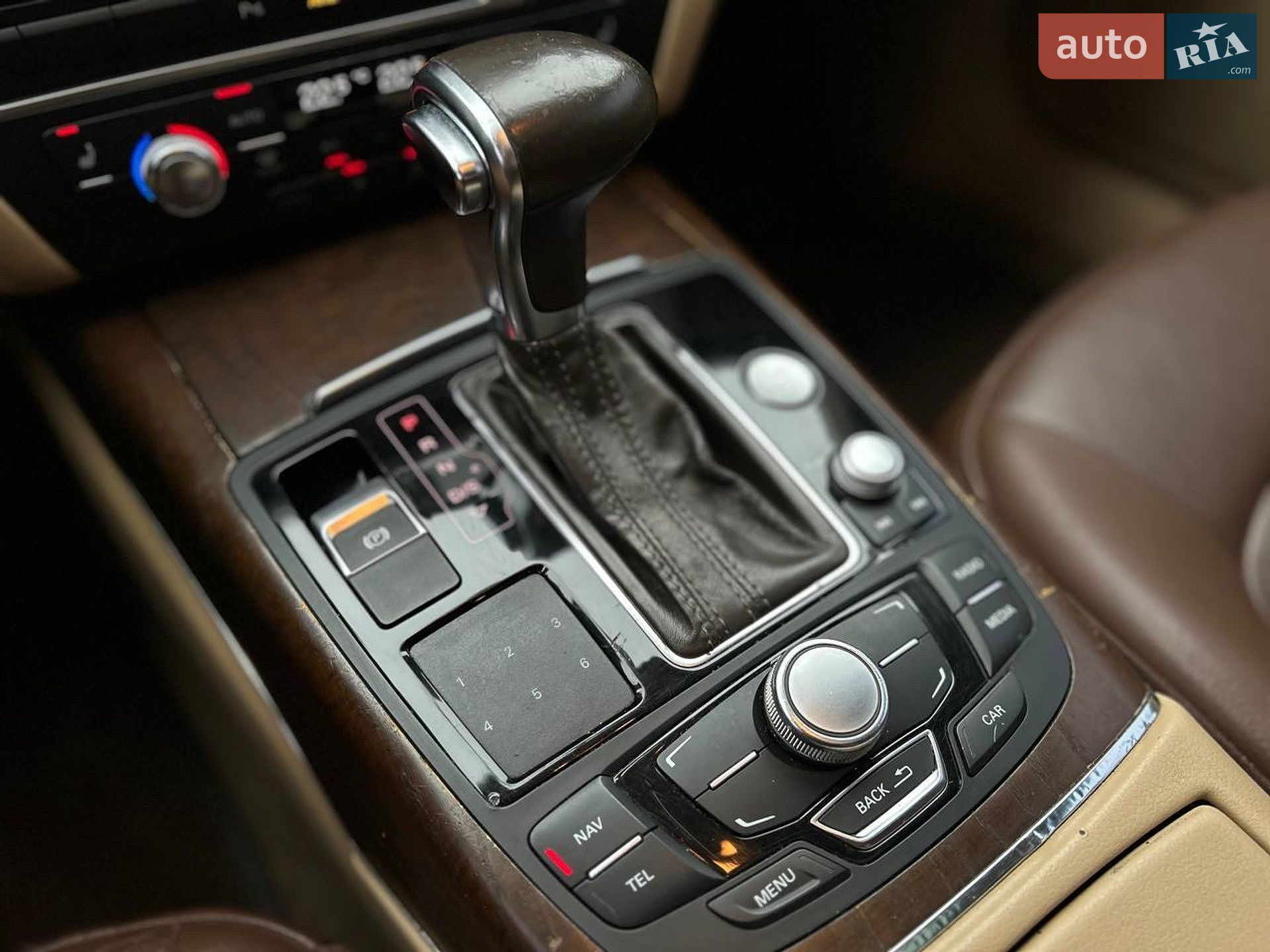 Audi A6 2014 VIN WAUGFAFC0FN003316 фото оголошення 13 з 17