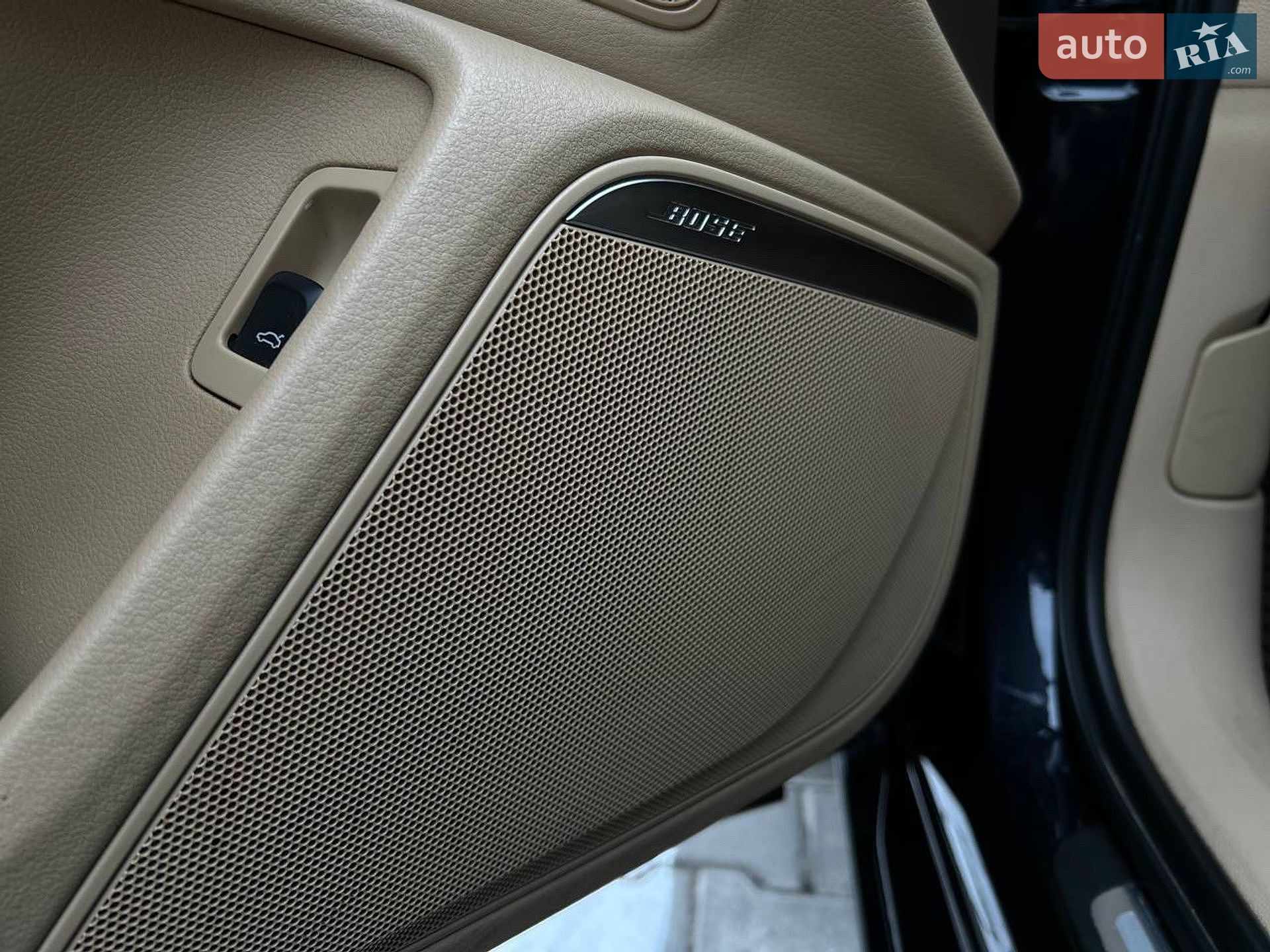 Audi A6 2014 VIN WAUGFAFC0FN003316 фото оголошення 14 з 17