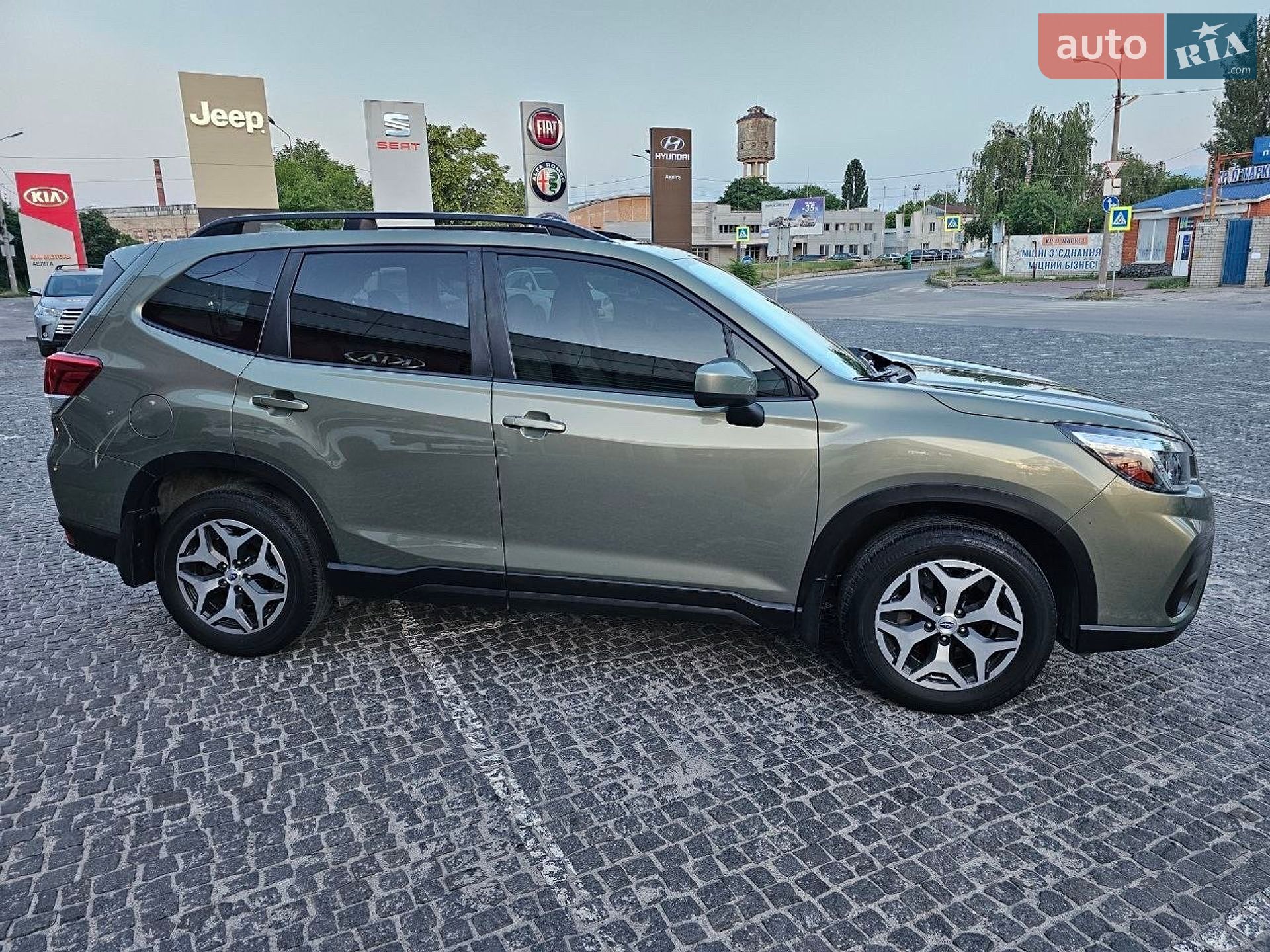 Subaru Forester 2019 VIN JF2SKAJC2LH497173 фото оголошення 12 з 42