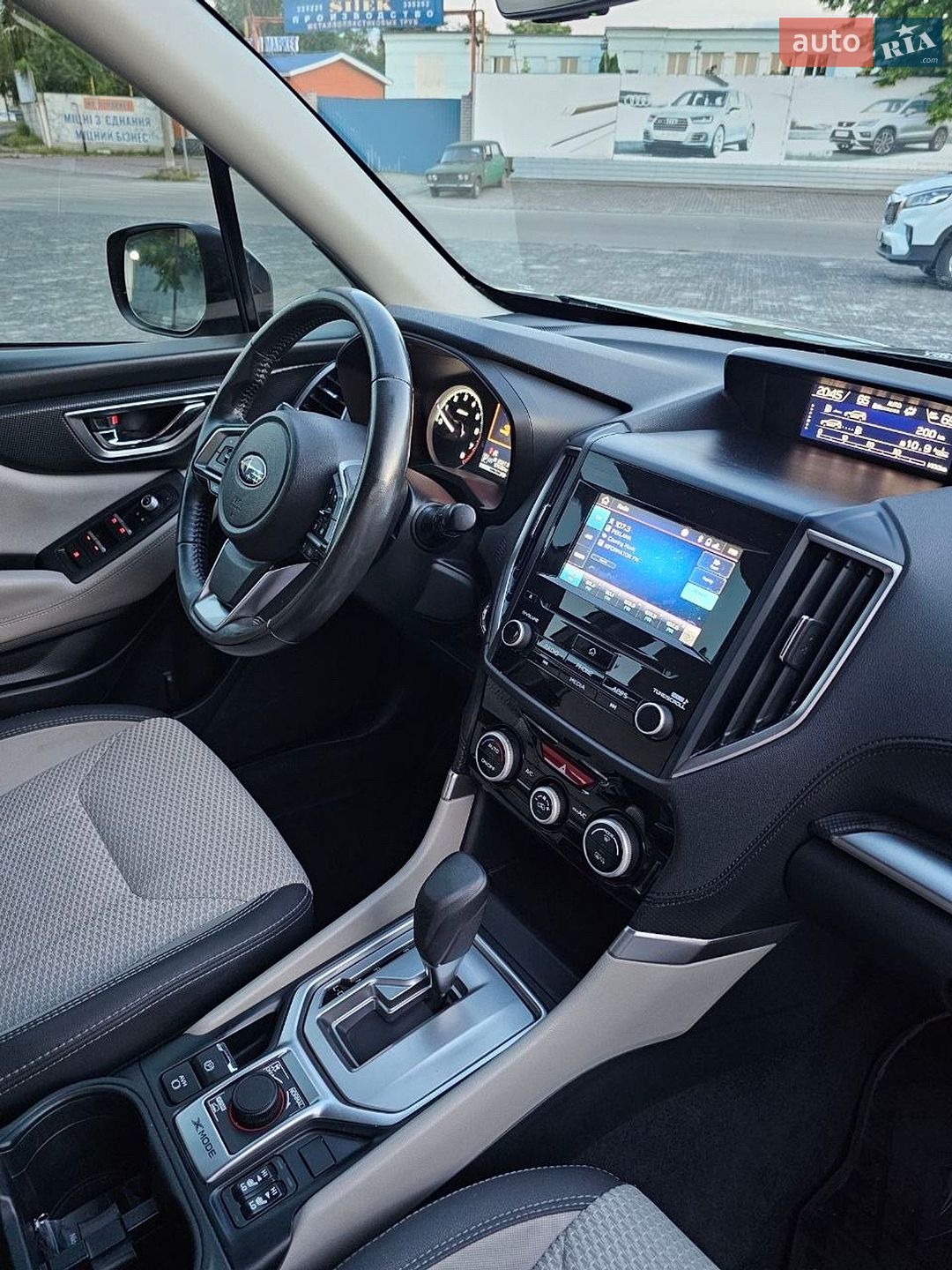 Subaru Forester 2019 VIN JF2SKAJC2LH497173 фото оголошення 28 з 42