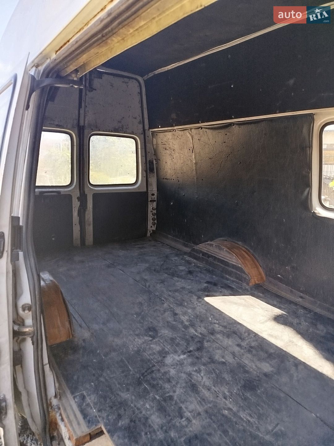Ford Transit 1991 VIN WF0VXXGBVVMY42804 фото оголошення 8 з 9