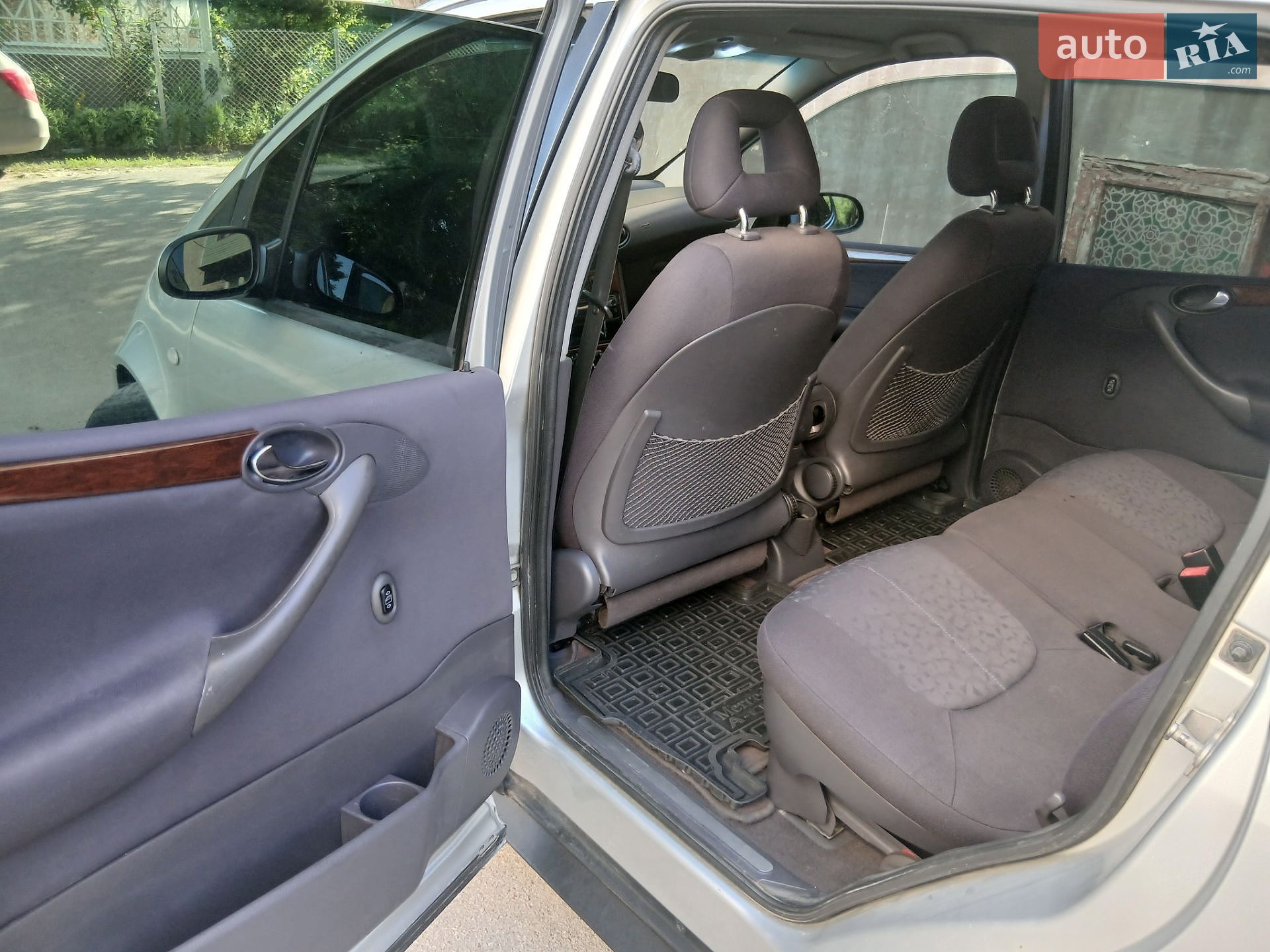 Mercedes-Benz A-Class 2002 VIN WDB1681091J781350 фото оголошення 9 з 13