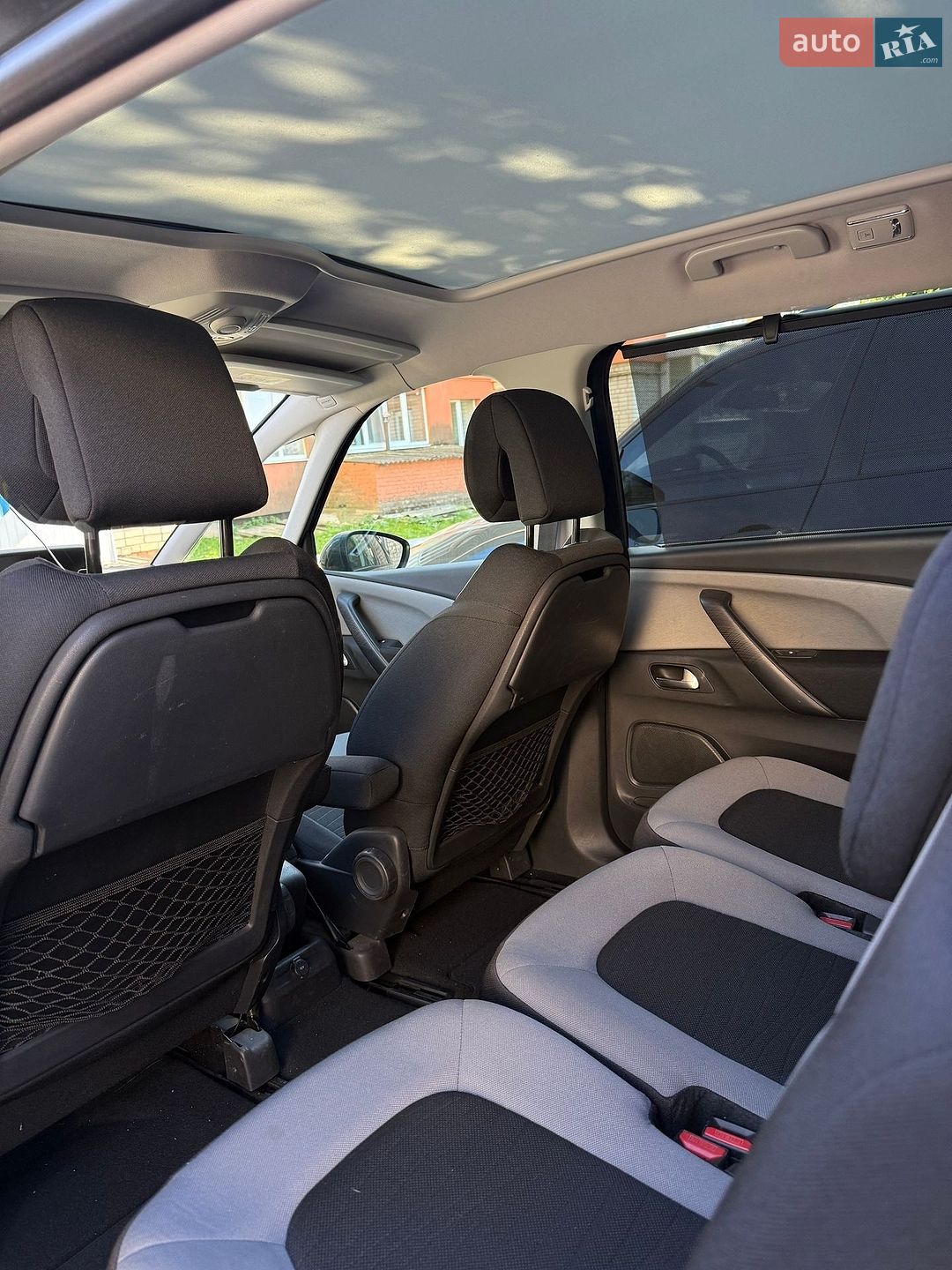 Citroen C4 Picasso 2015 VIN VF73A5GZTFJ724939 фото оголошення 14 з 26