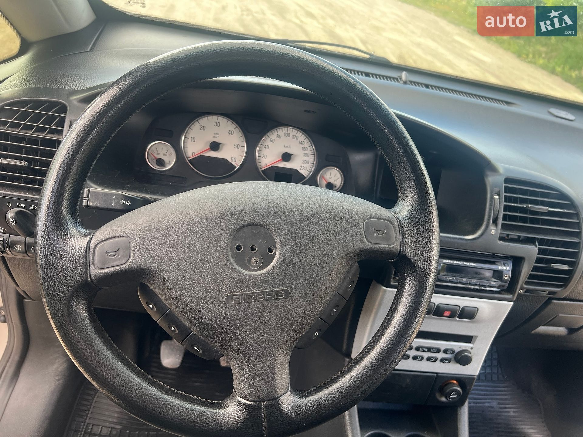 Opel Zafira 2003 VIN W0L0TGF7532147830 фото оголошення 8 з 30