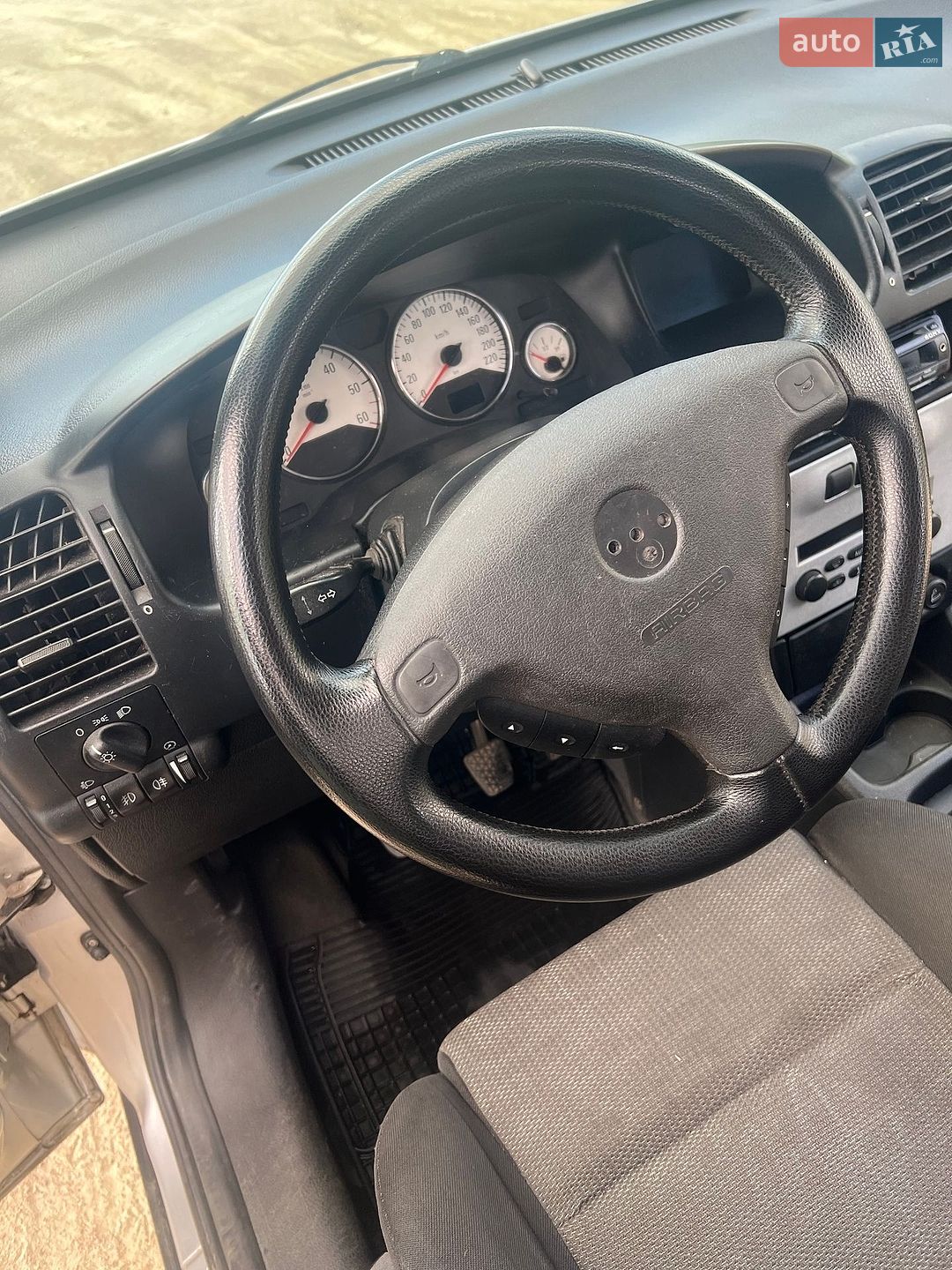 Opel Zafira 2003 VIN W0L0TGF7532147830 фото оголошення 9 з 30