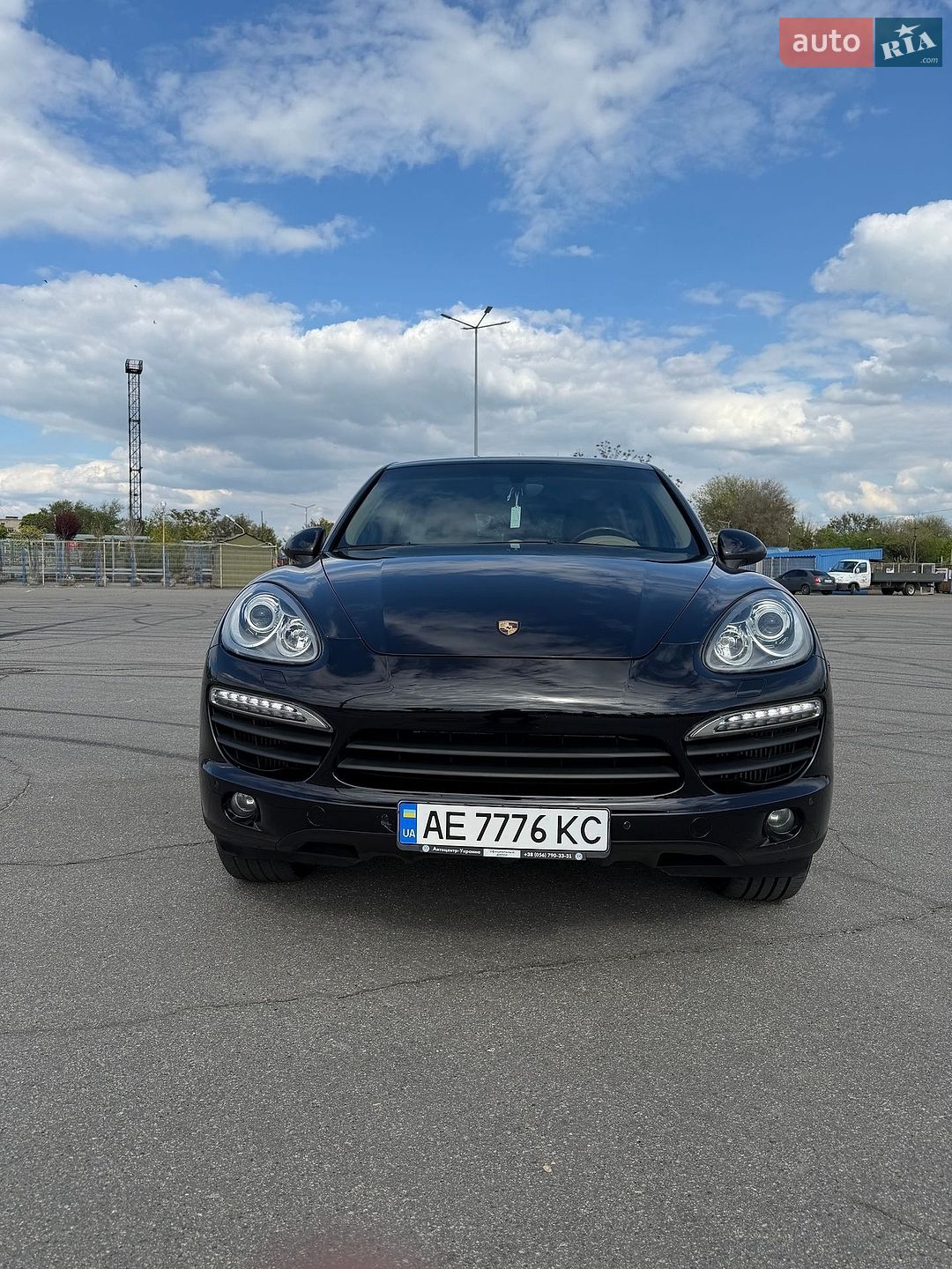 Porsche Cayenne 2013 VIN WP1ZZZ92ZDLA95190 фото оголошення 2 з 9