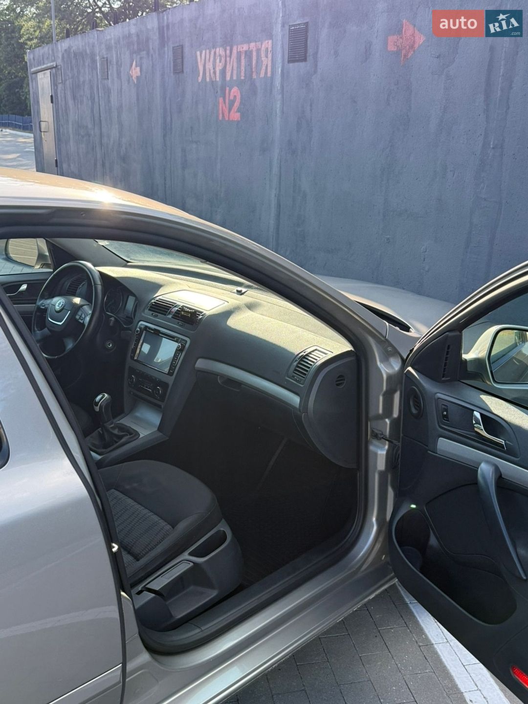 Skoda Octavia 2012 VIN TMBBK41Z7DB151628 фото оголошення 9 з 14