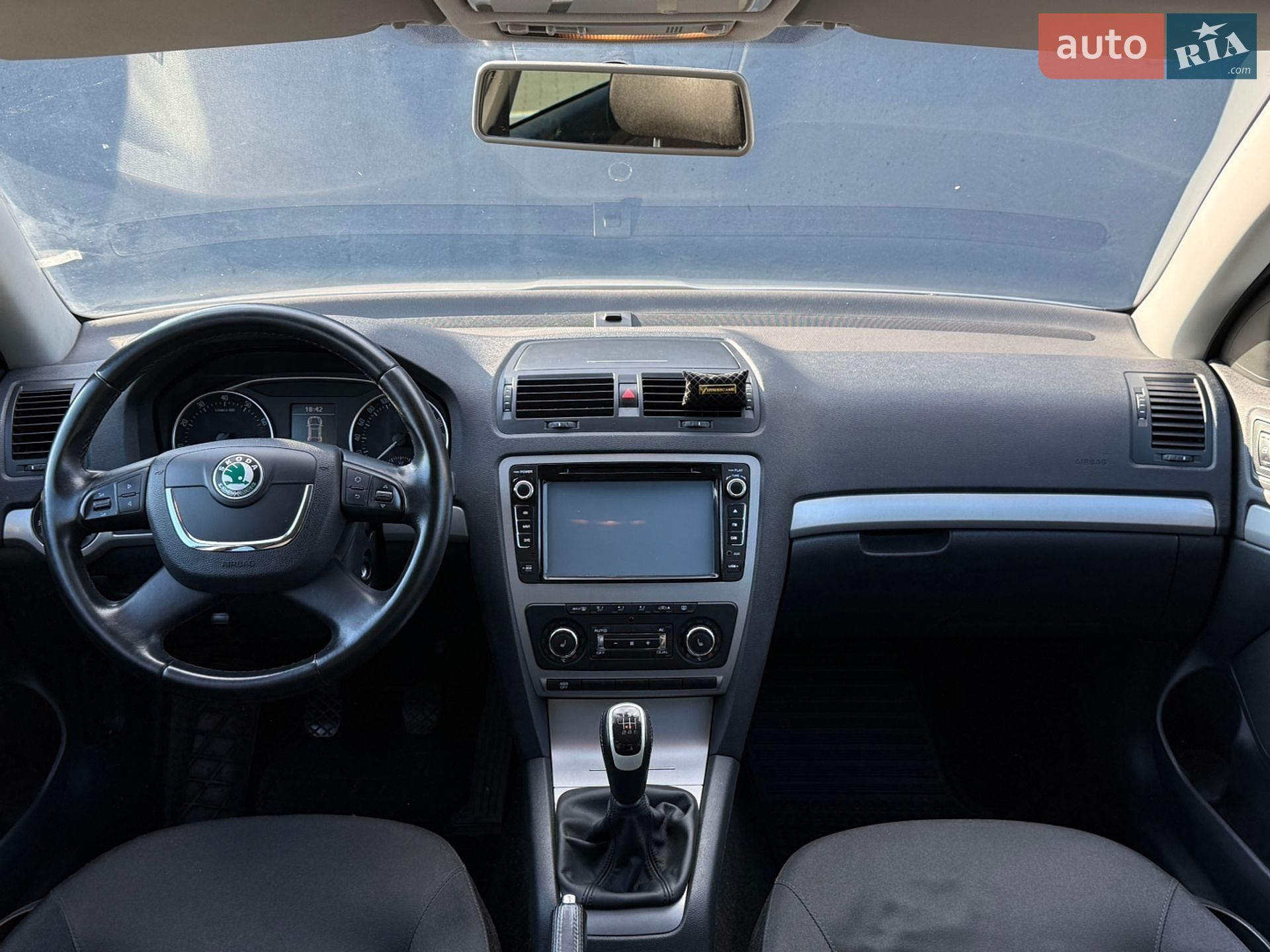 Skoda Octavia 2012 VIN TMBBK41Z7DB151628 фото оголошення 10 з 14