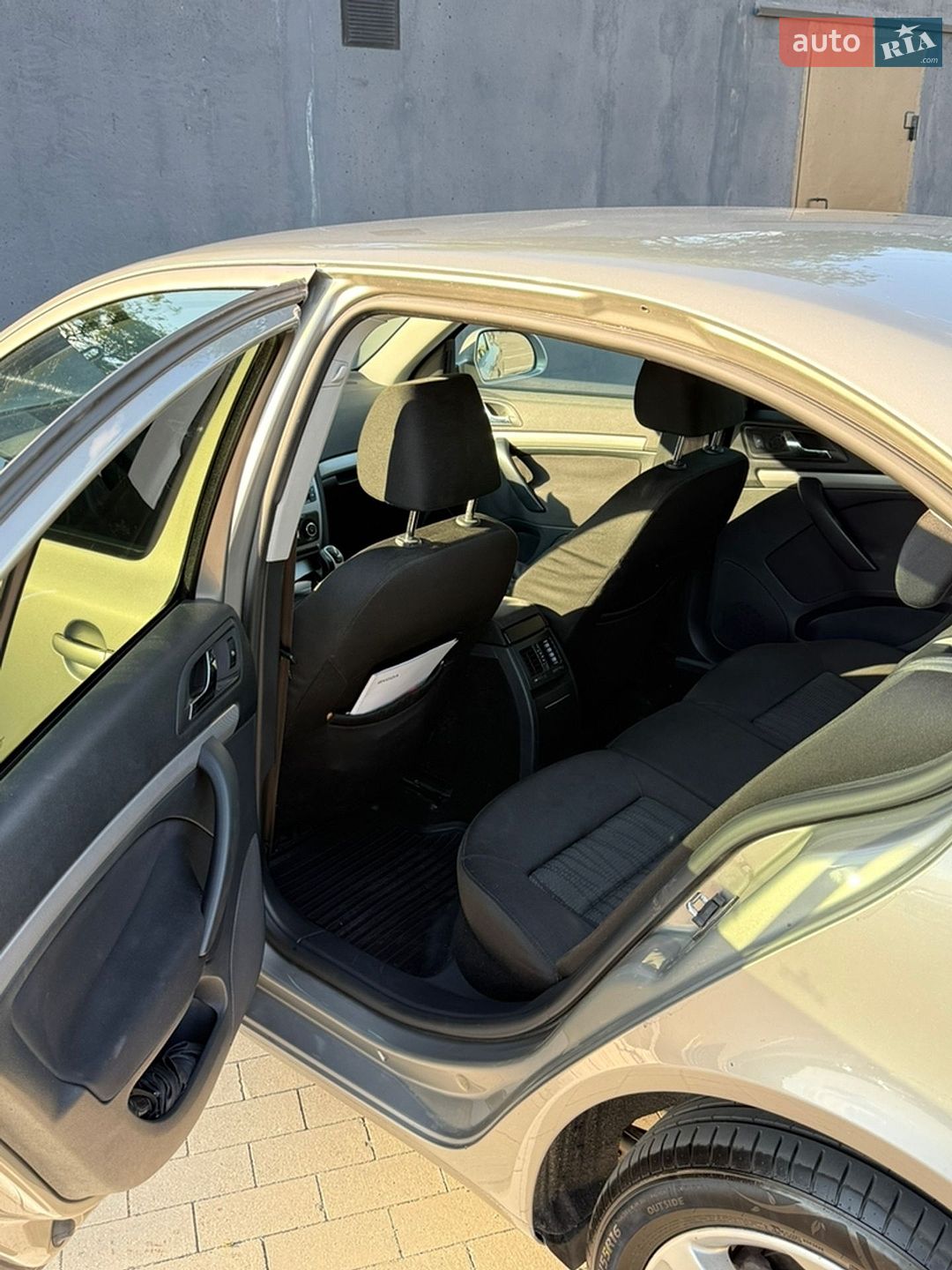 Skoda Octavia 2012 VIN TMBBK41Z7DB151628 фото оголошення 13 з 14