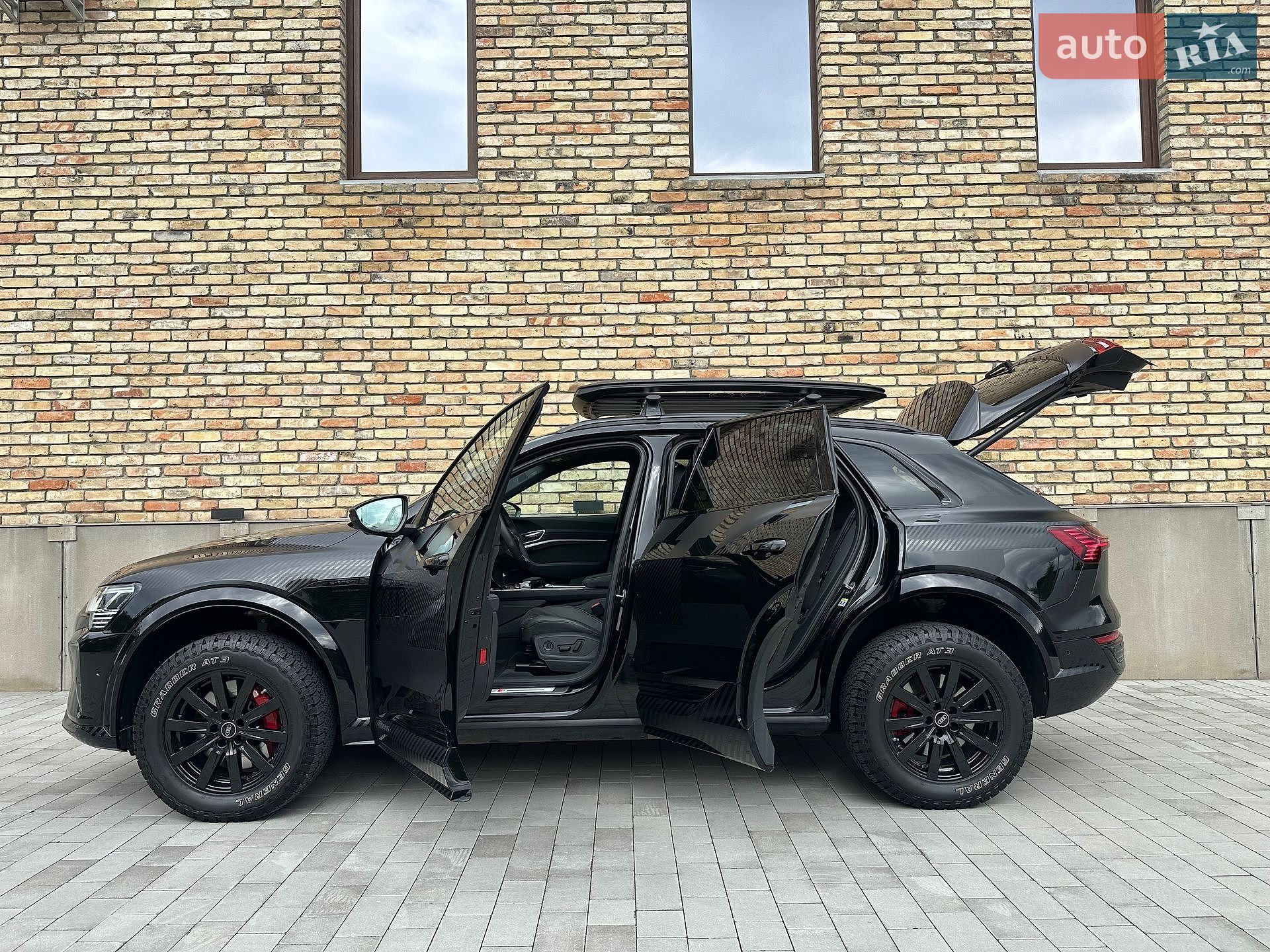 Audi Q8 e-tron 2024 VIN WAUZZZGE9RB063485 фото оголошення 6 з 32