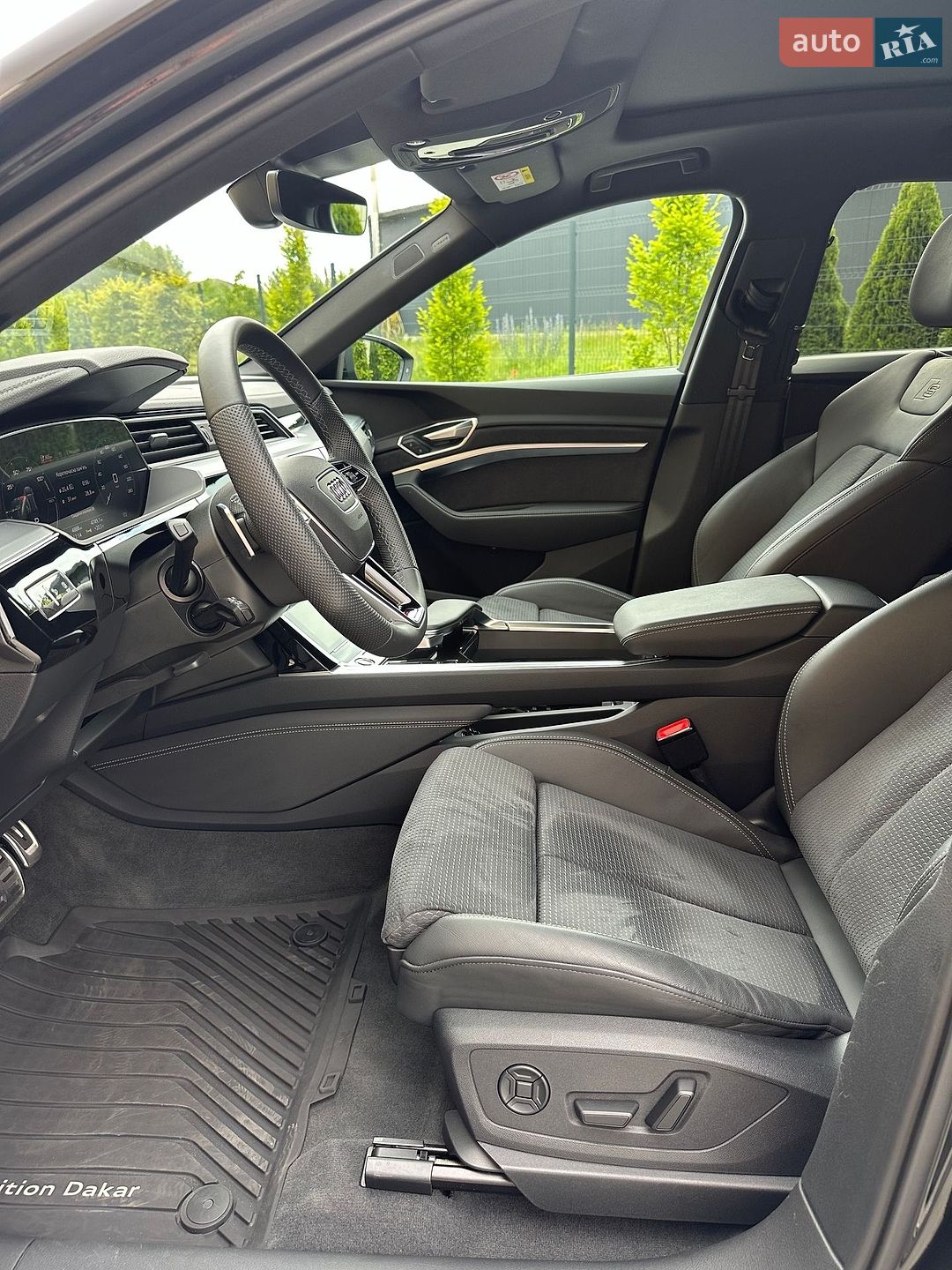 Audi Q8 e-tron 2024 VIN WAUZZZGE9RB063485 фото оголошення 21 з 32