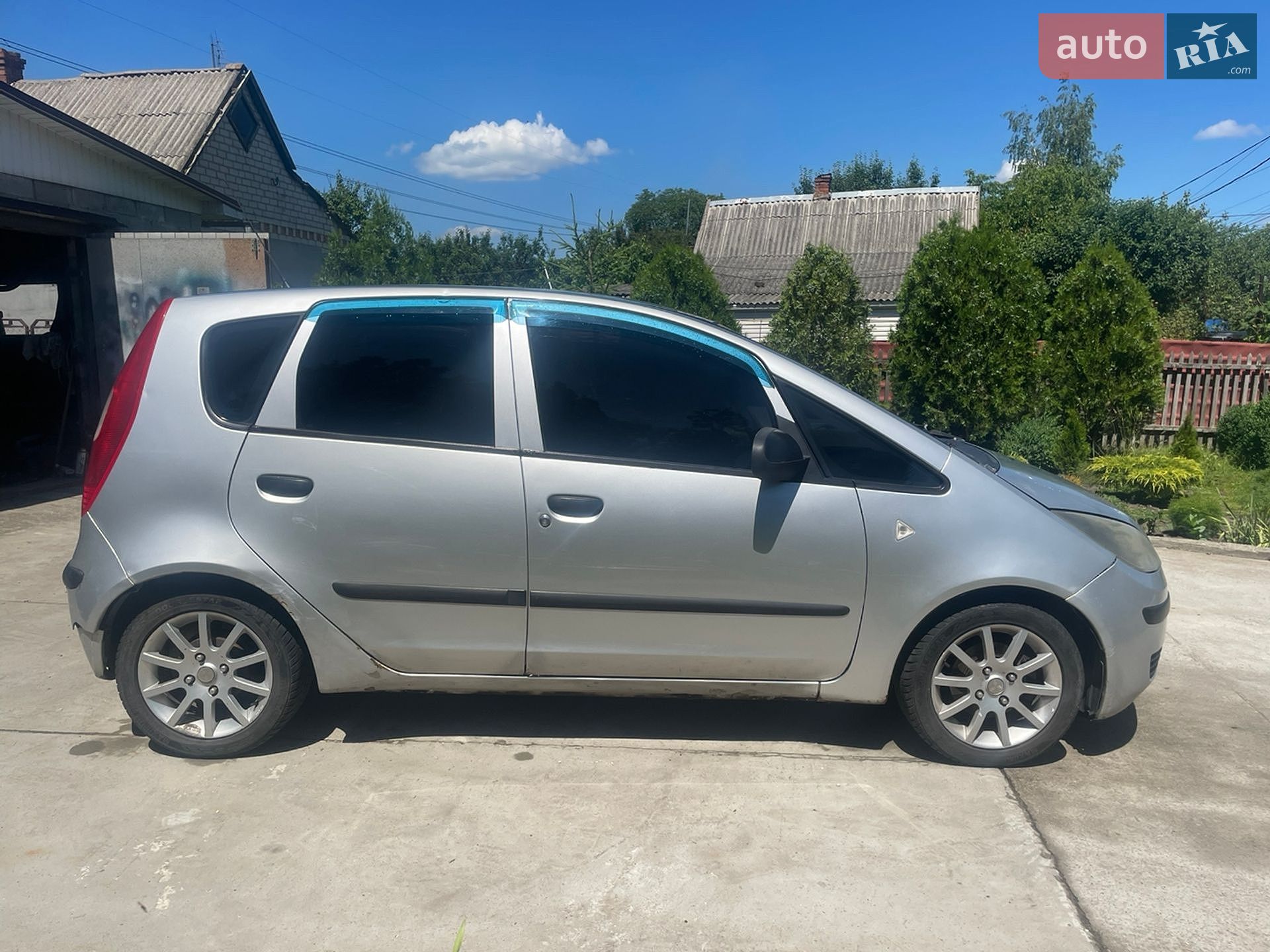 Mitsubishi Colt 2006 VIN XMCXJZ34A7F041407 фото оголошення 4 з 14