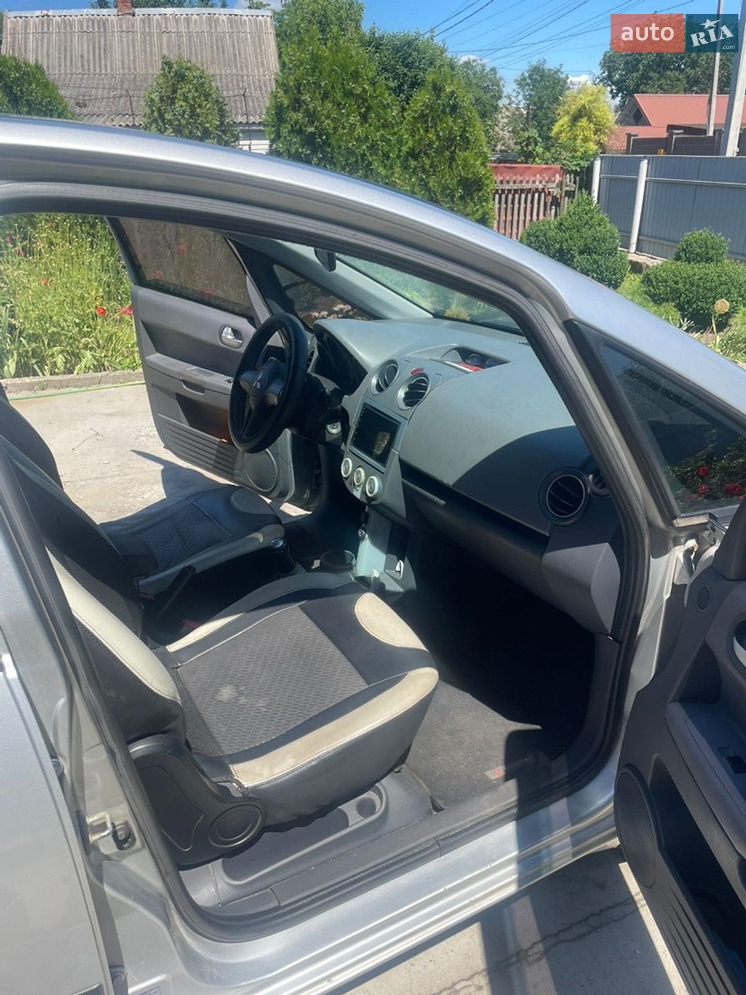 Mitsubishi Colt 2006 VIN XMCXJZ34A7F041407 фото оголошення 12 з 14